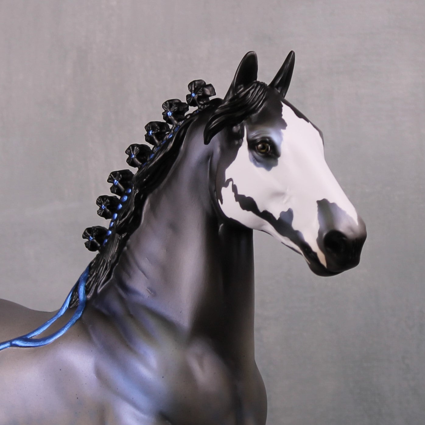 The Ferryman LE 10 Run Skull Blue Roan with Water Reflective Lacing By Ellen Robbins MM24 Run