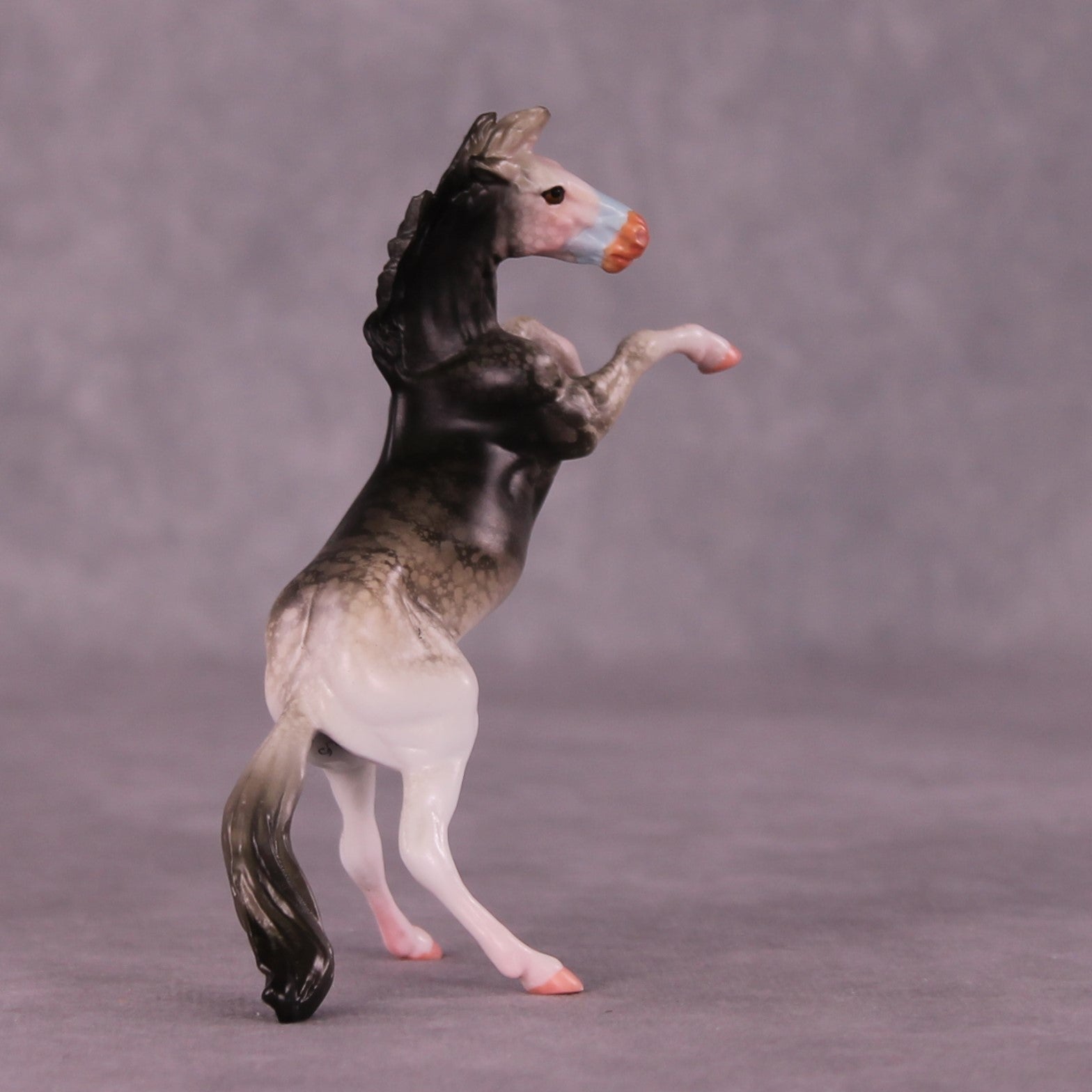 Yangundi OOAK Rearing Chip by Jess Hamill MS25