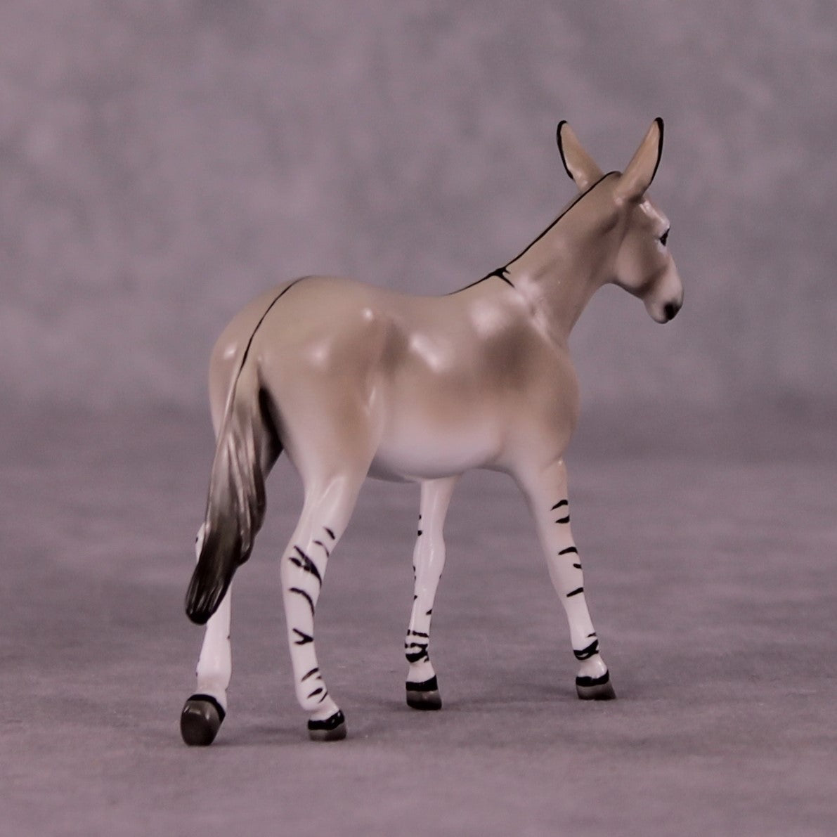 Kismayo LE-3 Mule Chip by Jess Hamill MS25