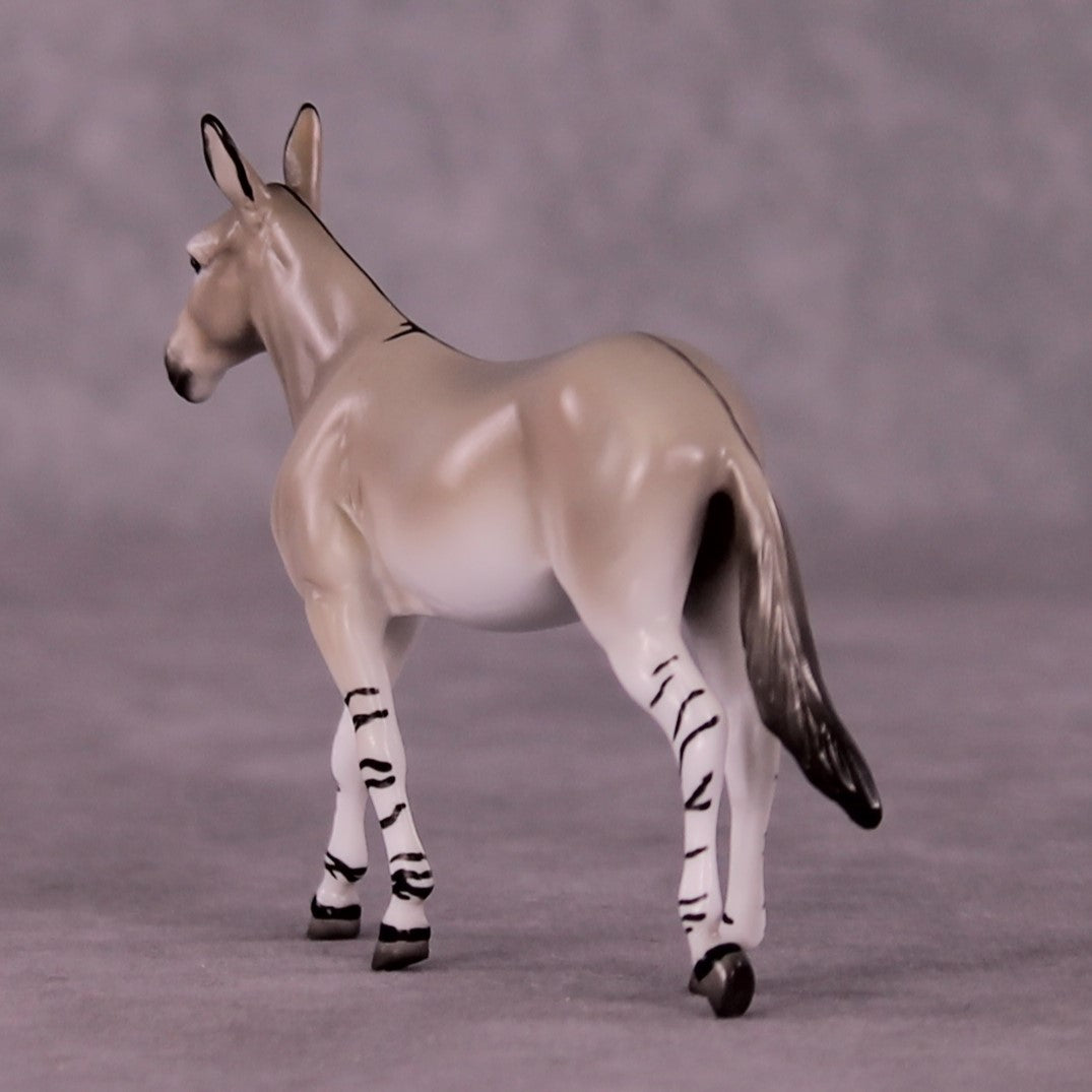 Kismayo LE-3 Mule Chip by Jess Hamill MS25