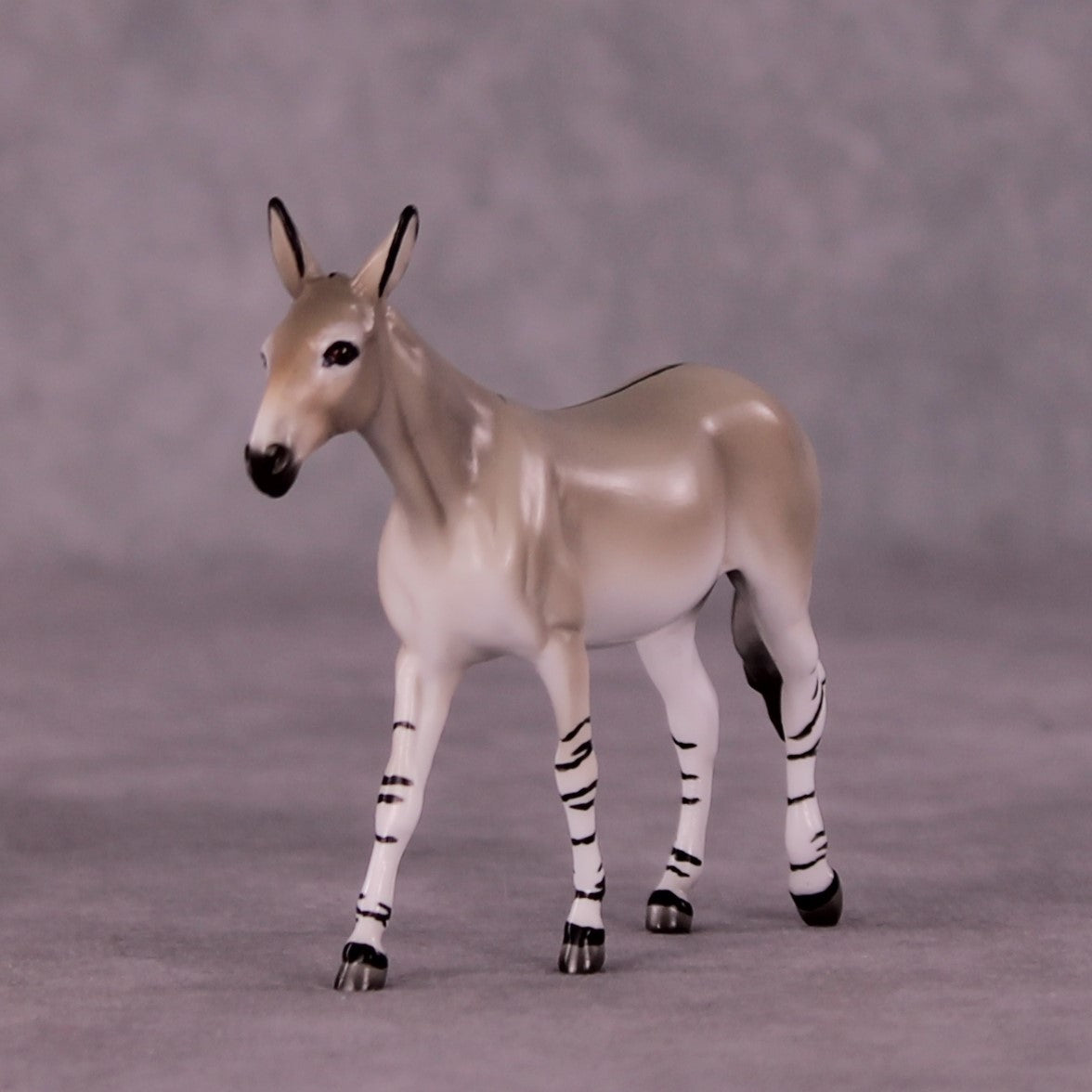 Kismayo LE-3 Mule Chip by Jess Hamill MS25