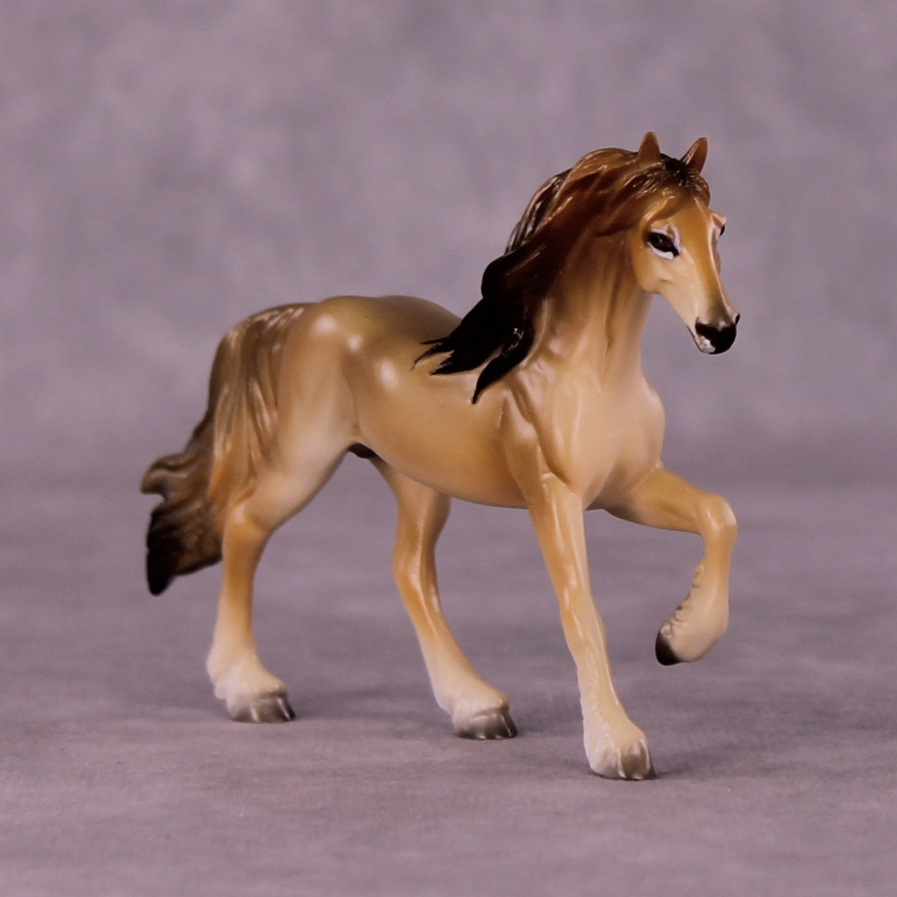 Karoo LE-3 Friesian Chip by Jess Hamill MS25