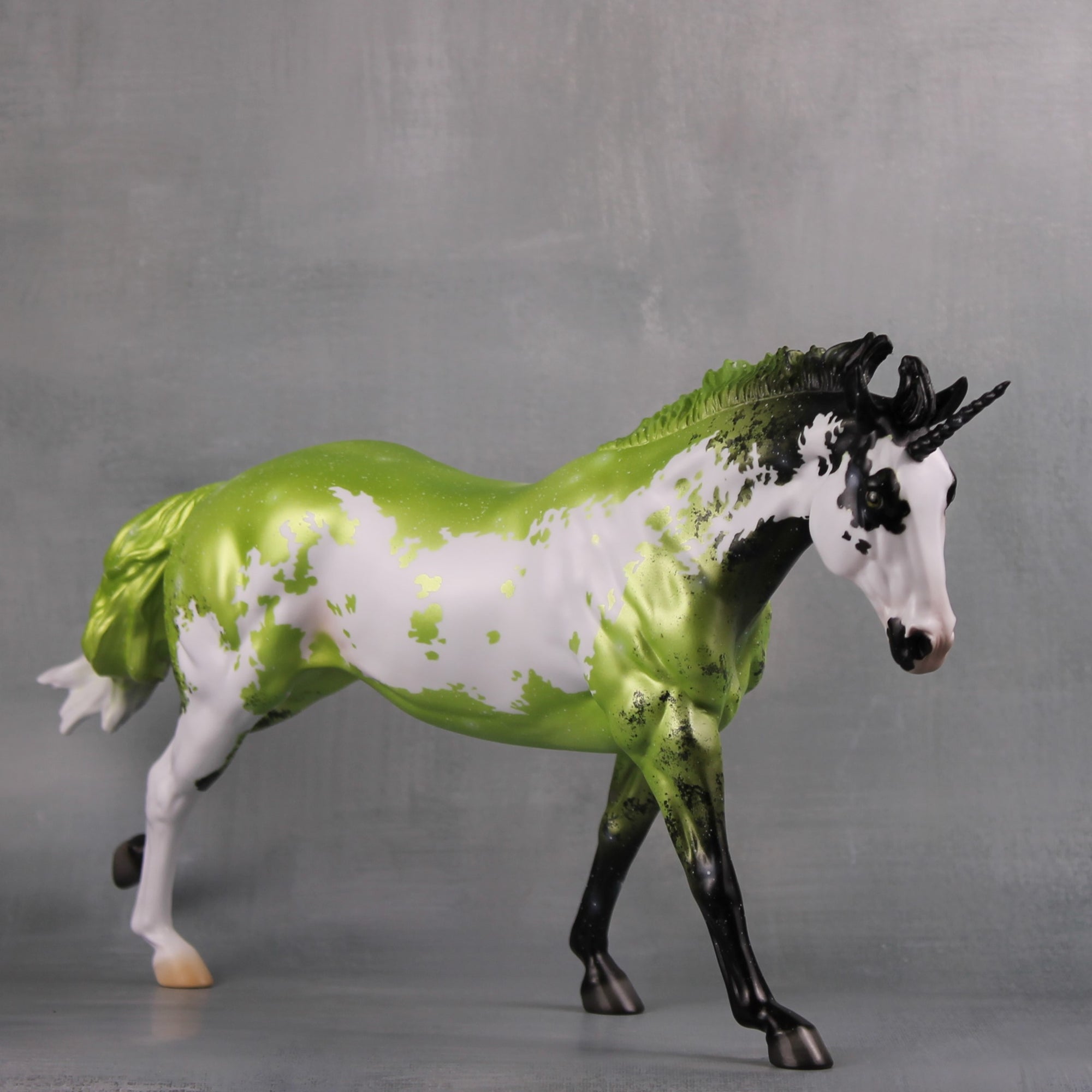 [Redacted] LE 10 Green Black Sabino Remington Unicorn By Jess Hamill MM24