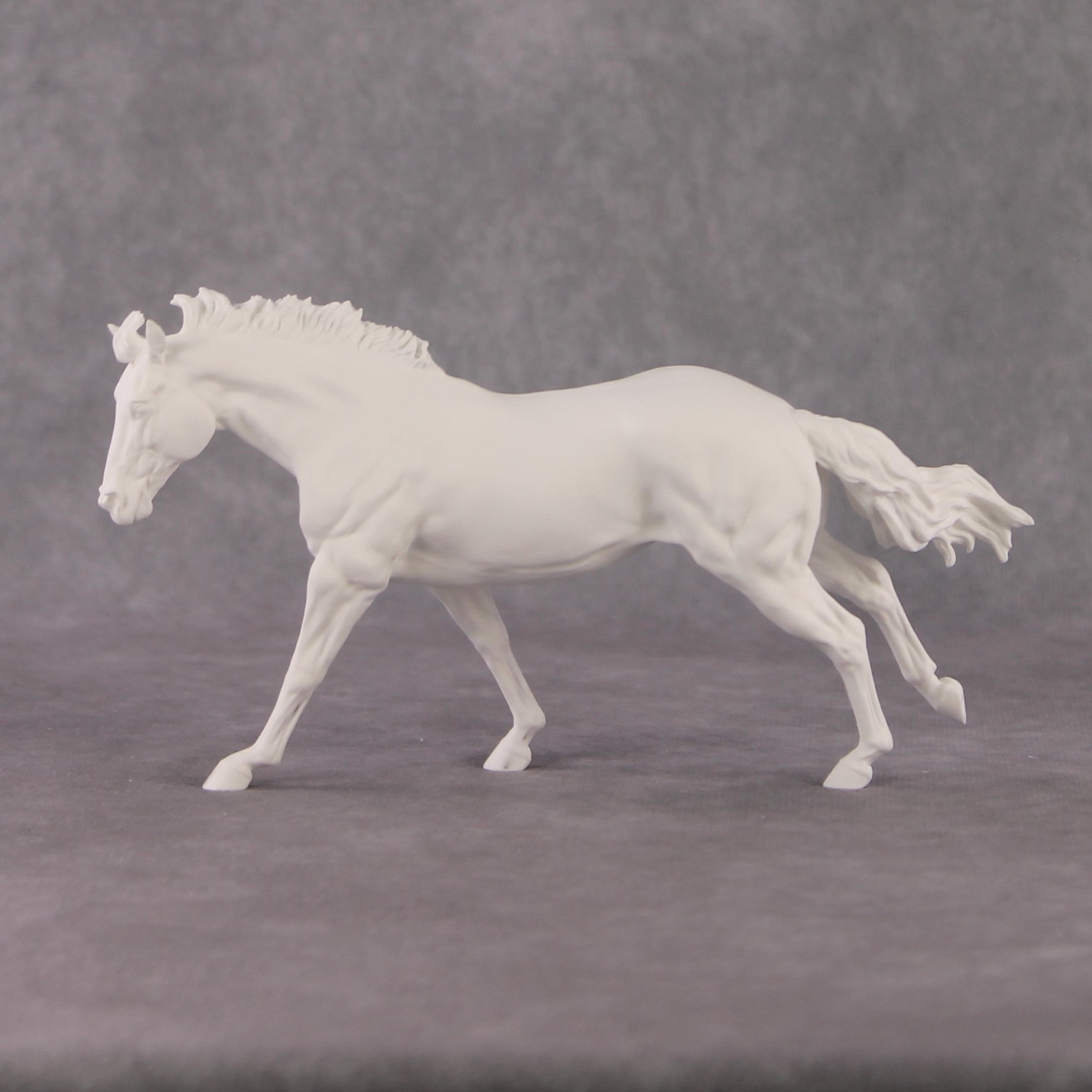 NEW Remington Pebble Resin - Running Stock Horse Pebble Resin - 2025