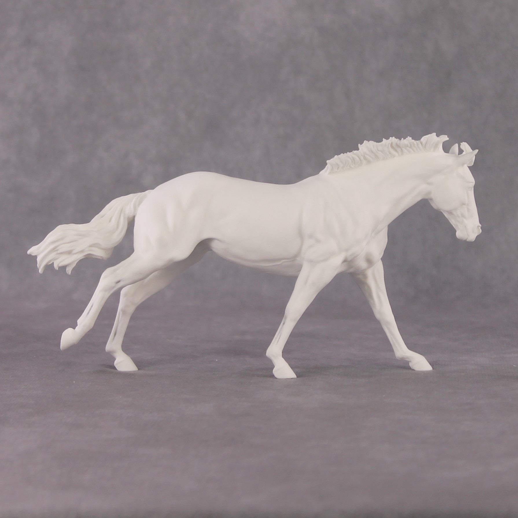 NEW Remington Pebble Resin - Running Stock Horse Pebble Resin - 2025