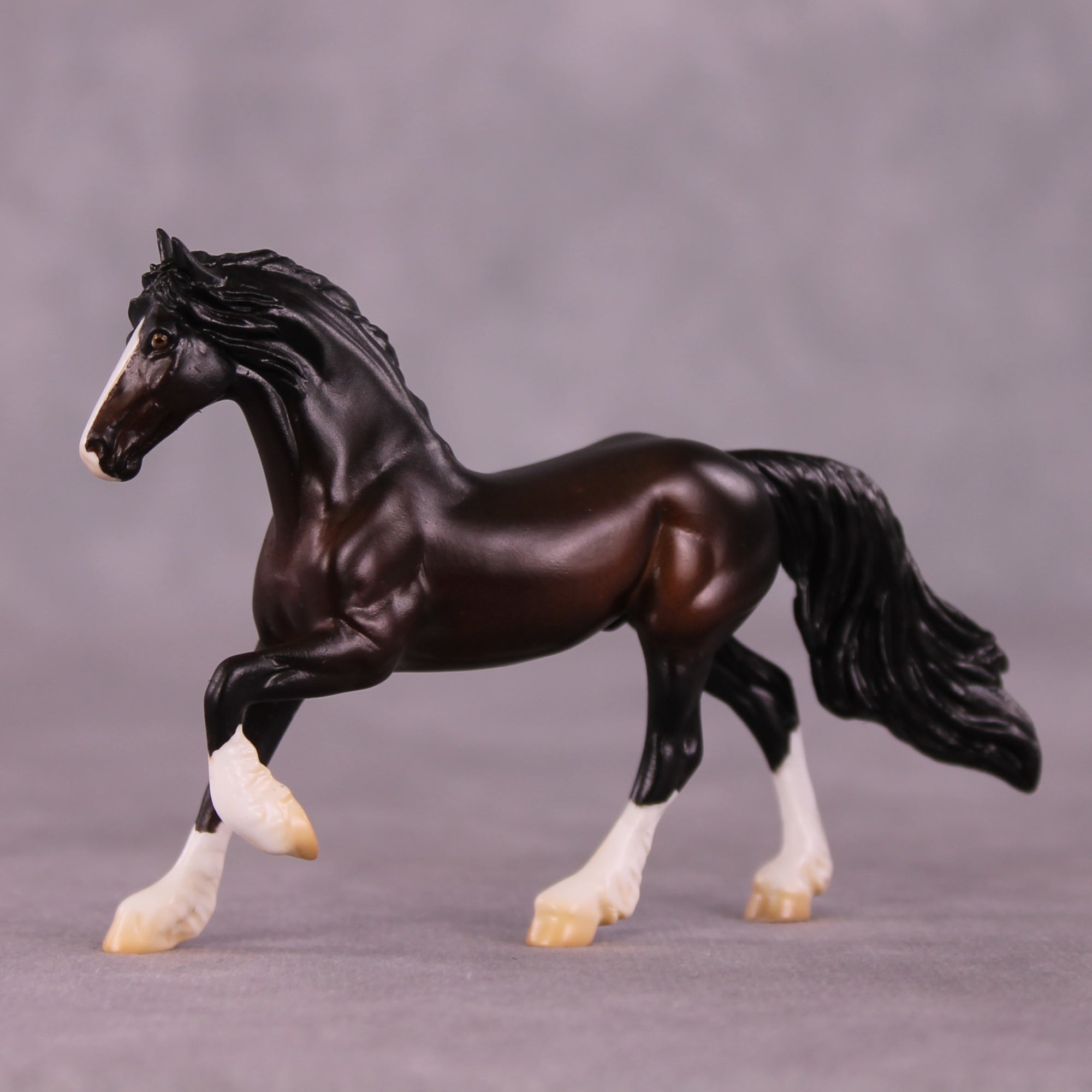 PREVIEW Art of the Horse "Elemental Chips" LE-10 Chip Sets by Anna Rieck EQ25