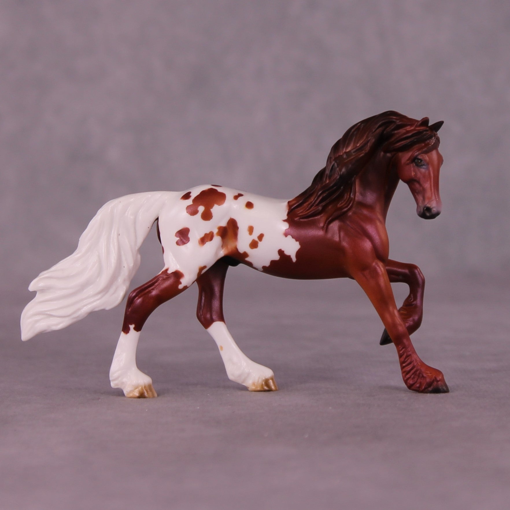 SAMPLE Rouge LE-10 FCM Chip Friesian by Dawn Quick HS25