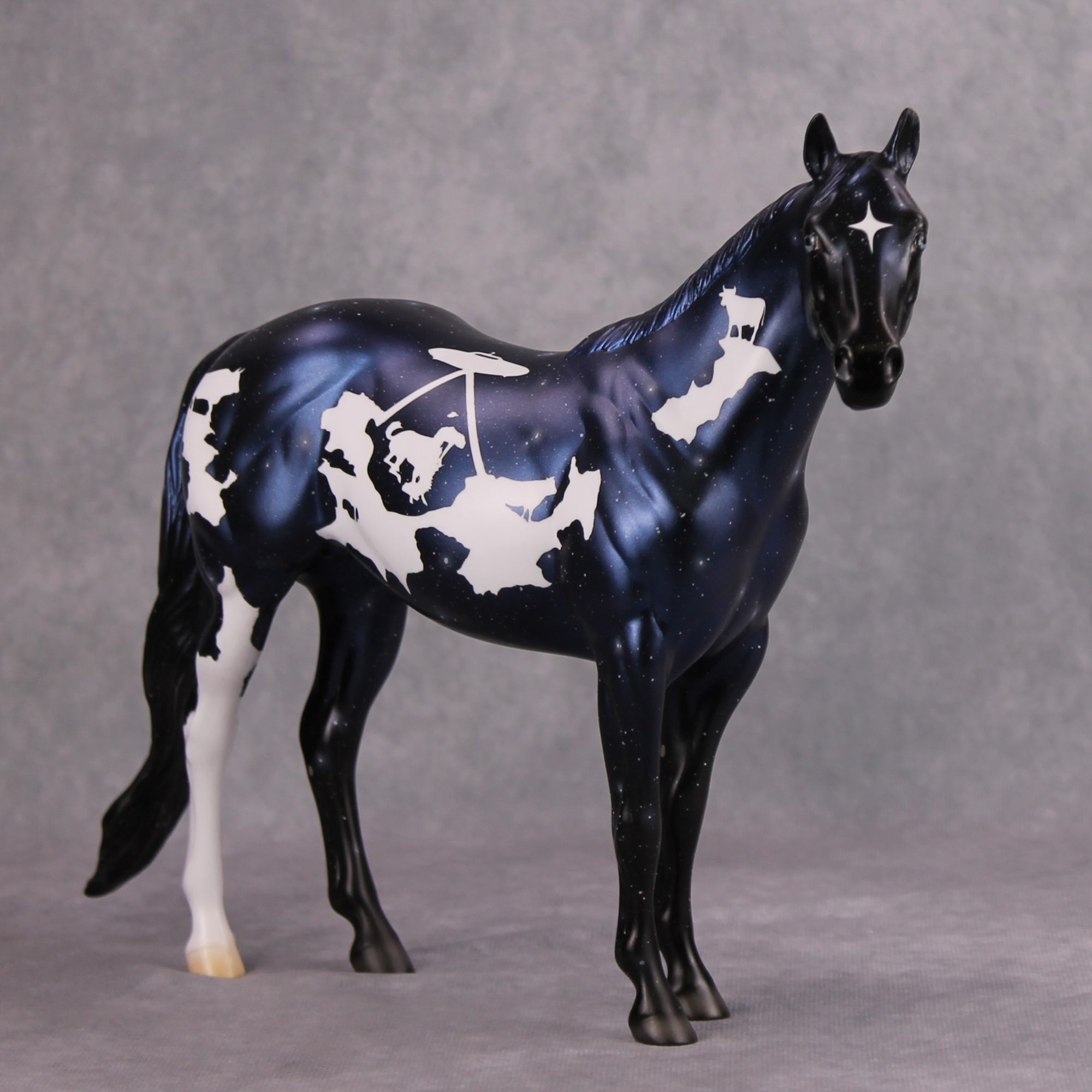 Non Custom Ideal Stock Horse - October Special Release Designs - FTL24