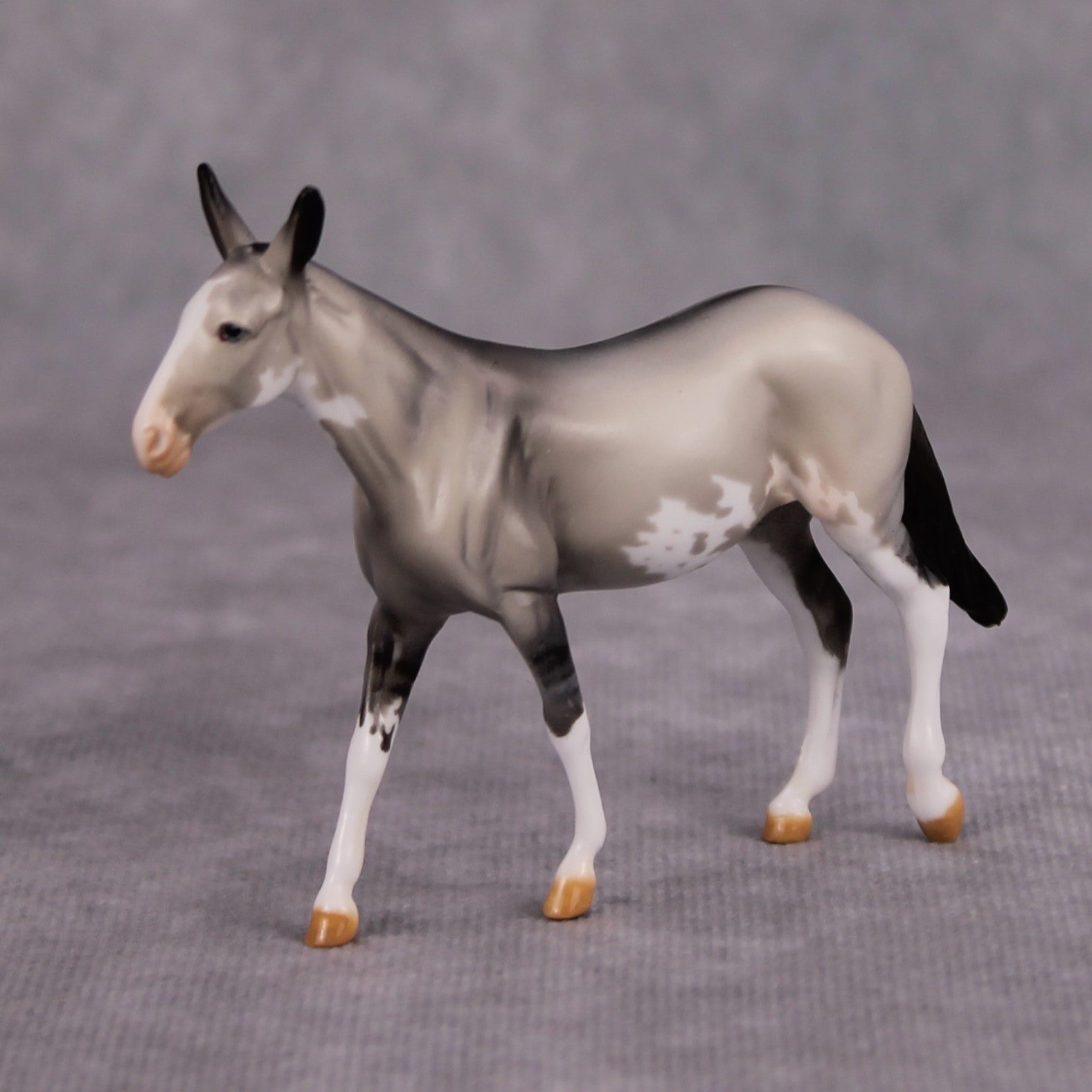 Quotient OOAK Grulla Pinto Mule Chip By Dawn Quick MM24