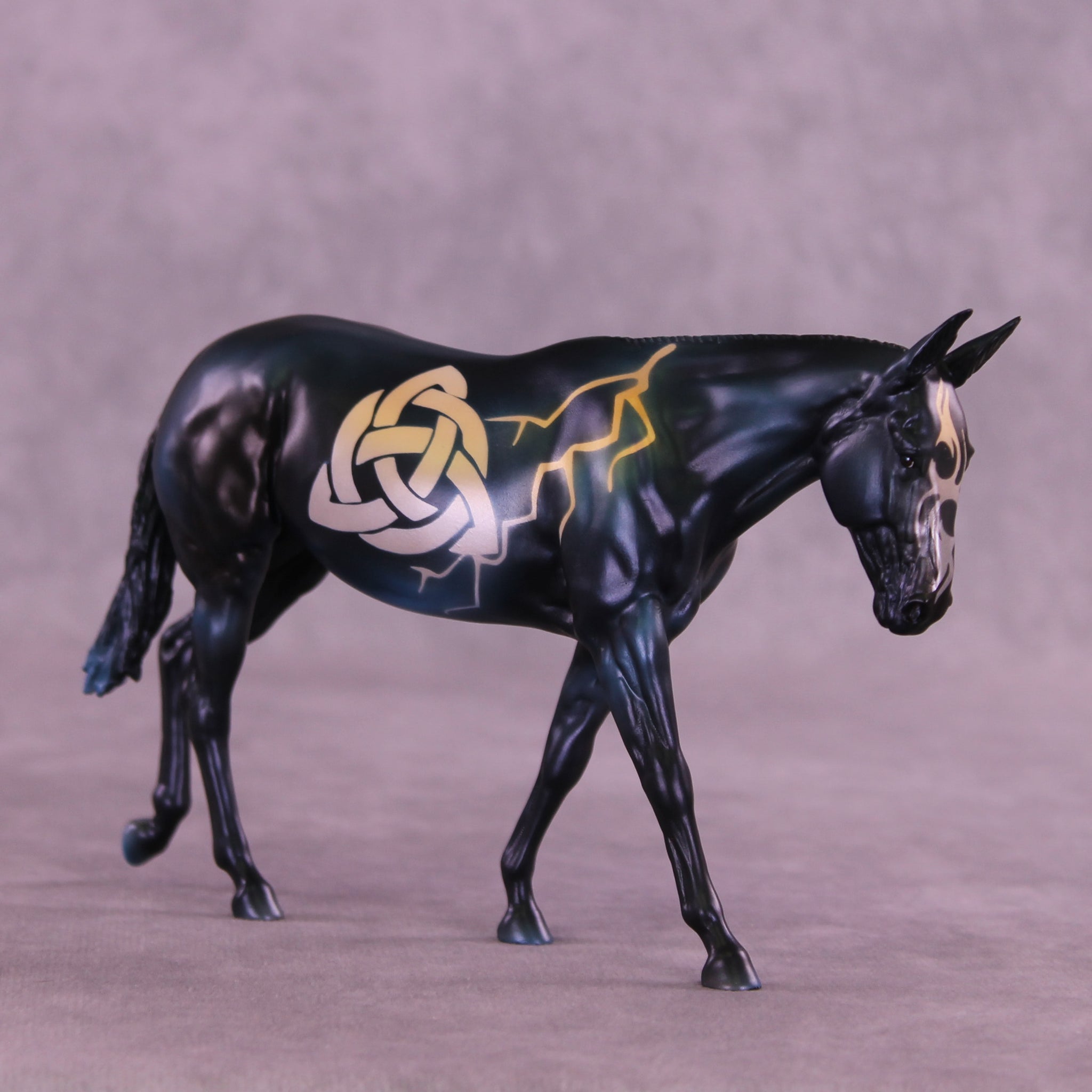 Sigyn LE-5 Pebble Mule by Enrique Duarte WC26