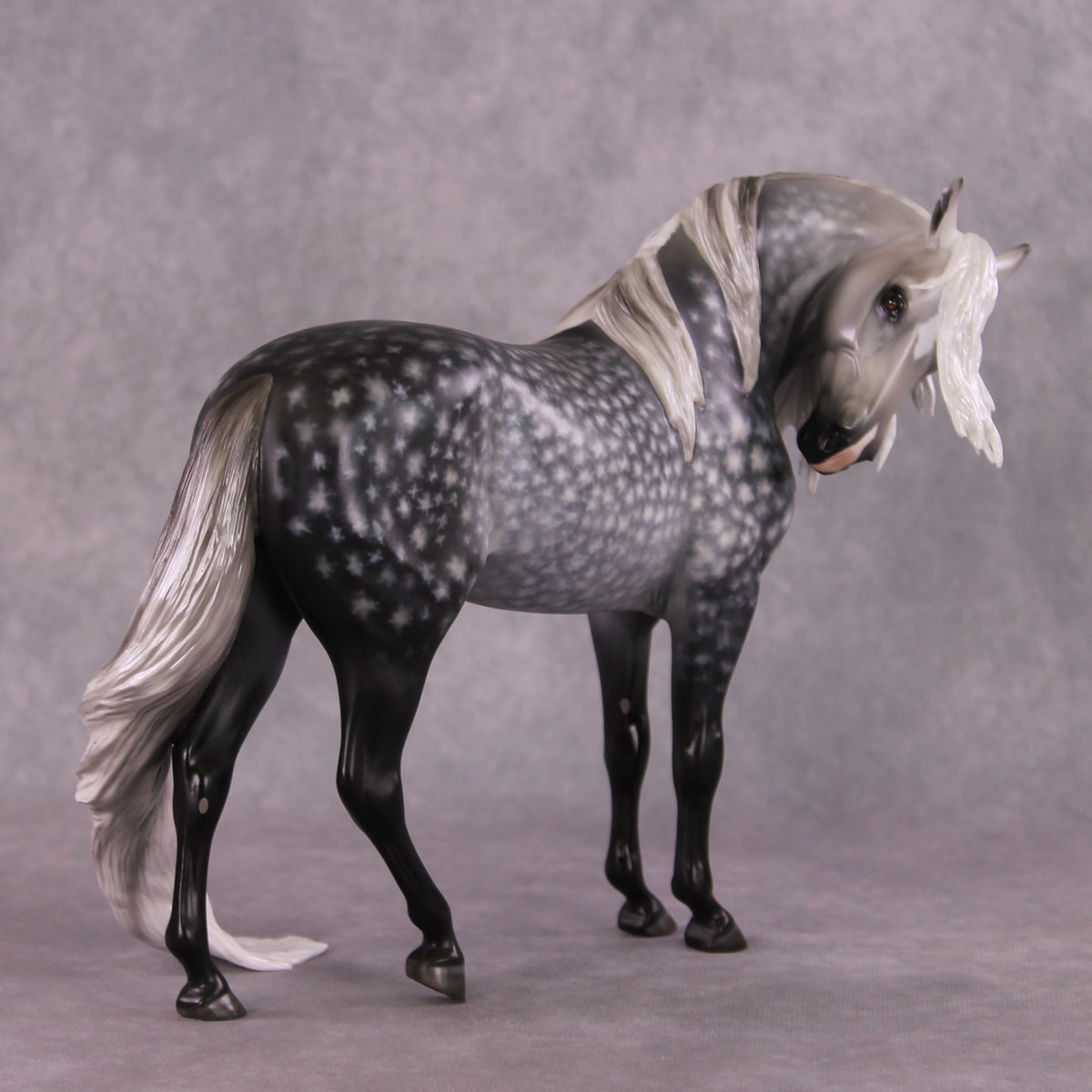 Best Offer Design-A-Horse Platinum Moonlight Madness 2026 MM26