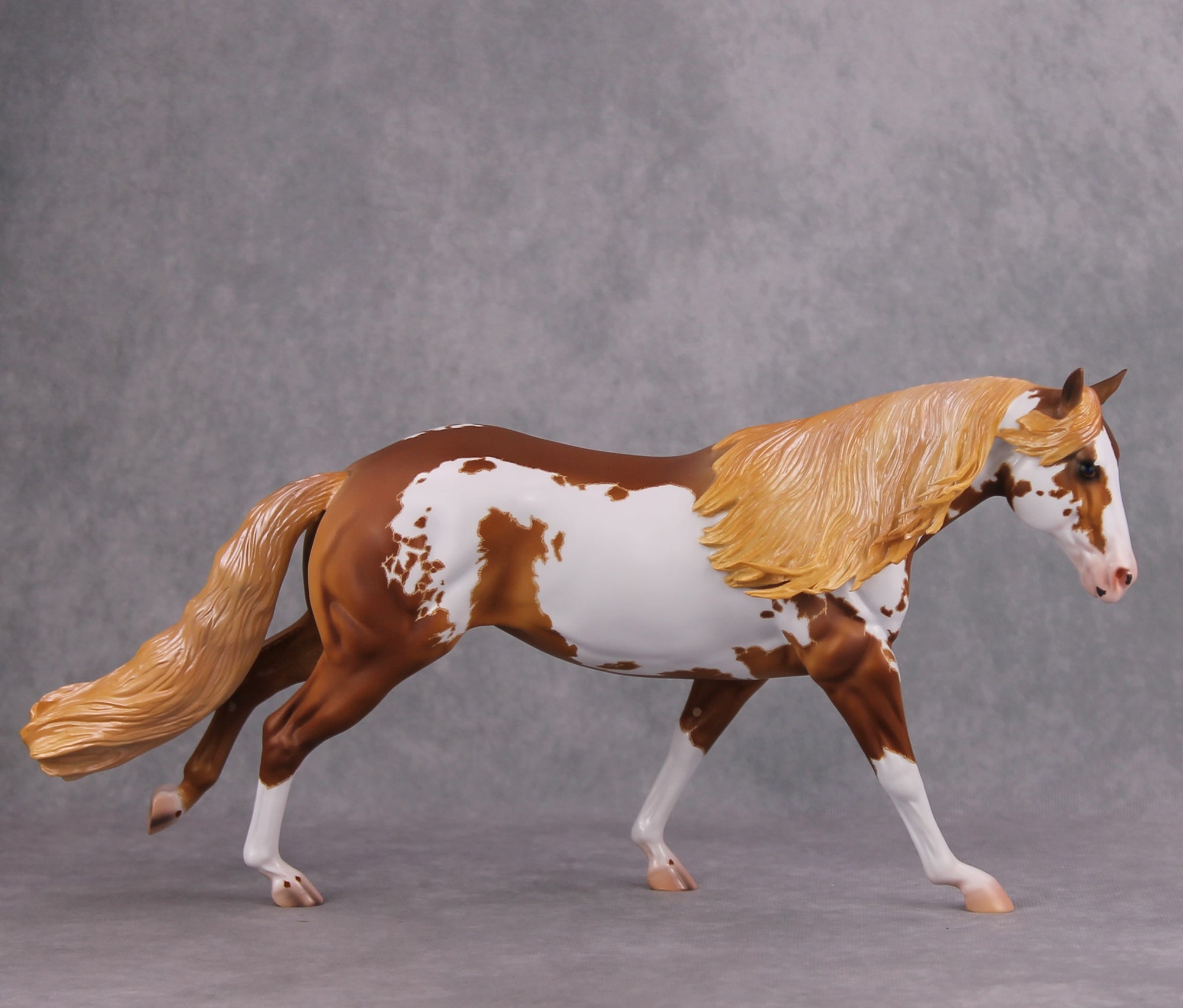 Cade OOAK Flaxen Chestnut Frame Overo Custom Running Stock Horse By Caroline Boydston - Best Offer 10/15/24