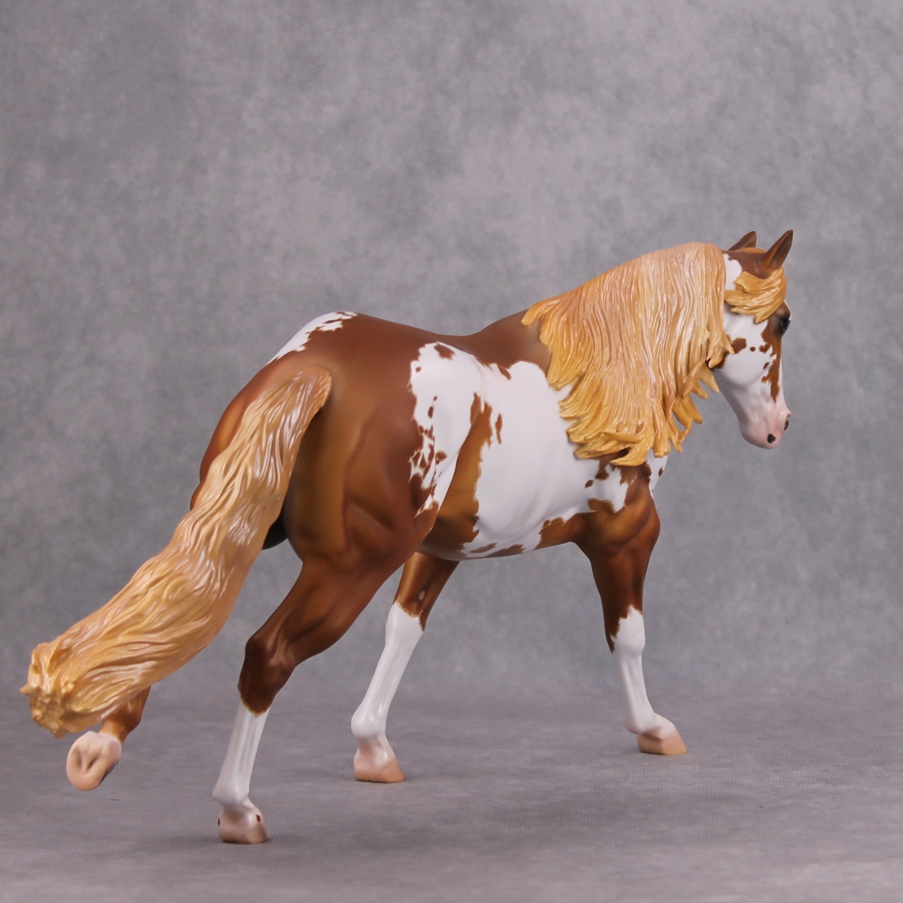 Cade OOAK Flaxen Chestnut Frame Overo Custom Running Stock Horse By Caroline Boydston - Best Offer 10/15/24