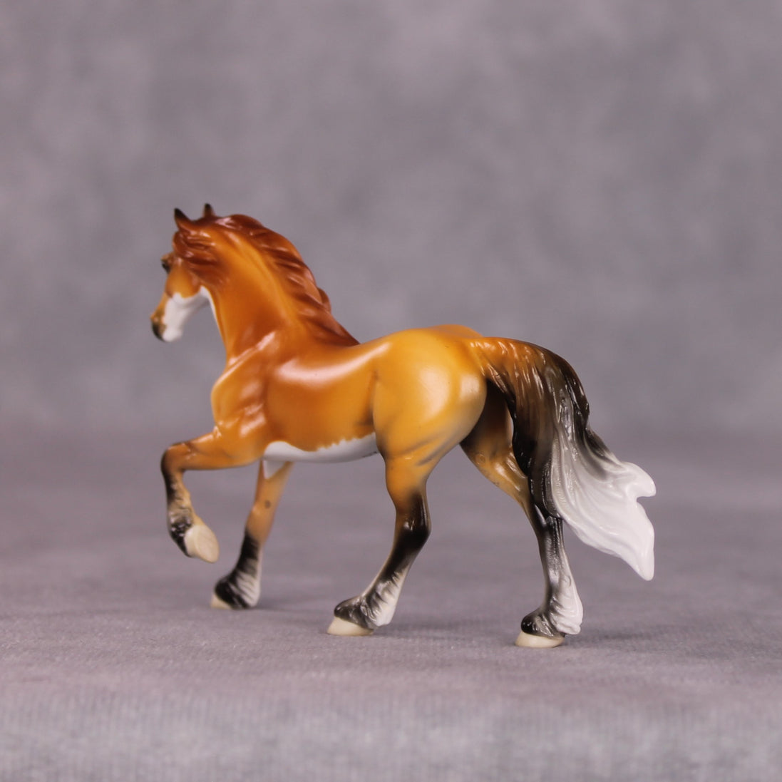 "Tod" LE-3 Friesian Chip by Jess Hamill - Menagerie Series