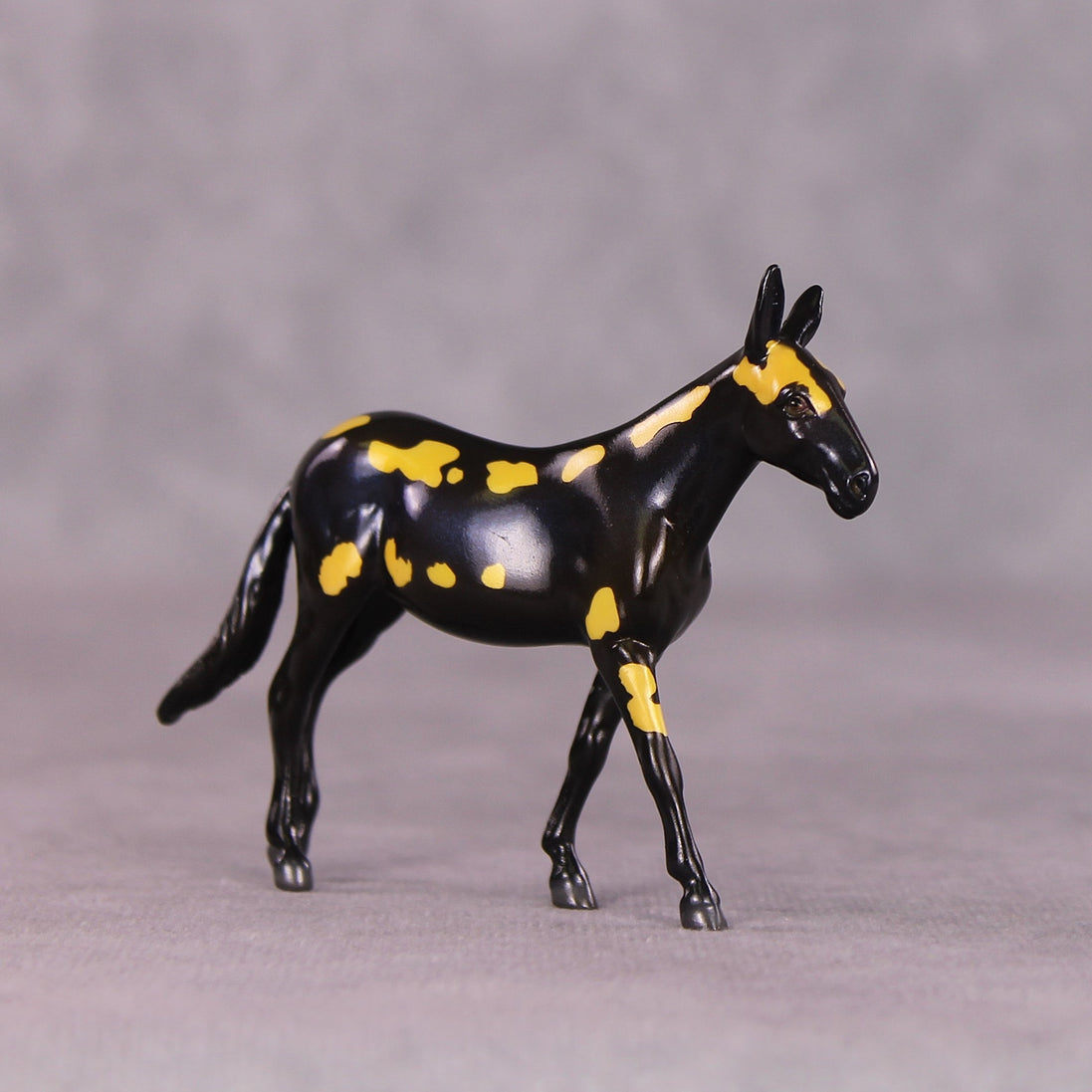 "Samandarin" LE-3 Mule Chip by Jess Hamill - Menagerie Series