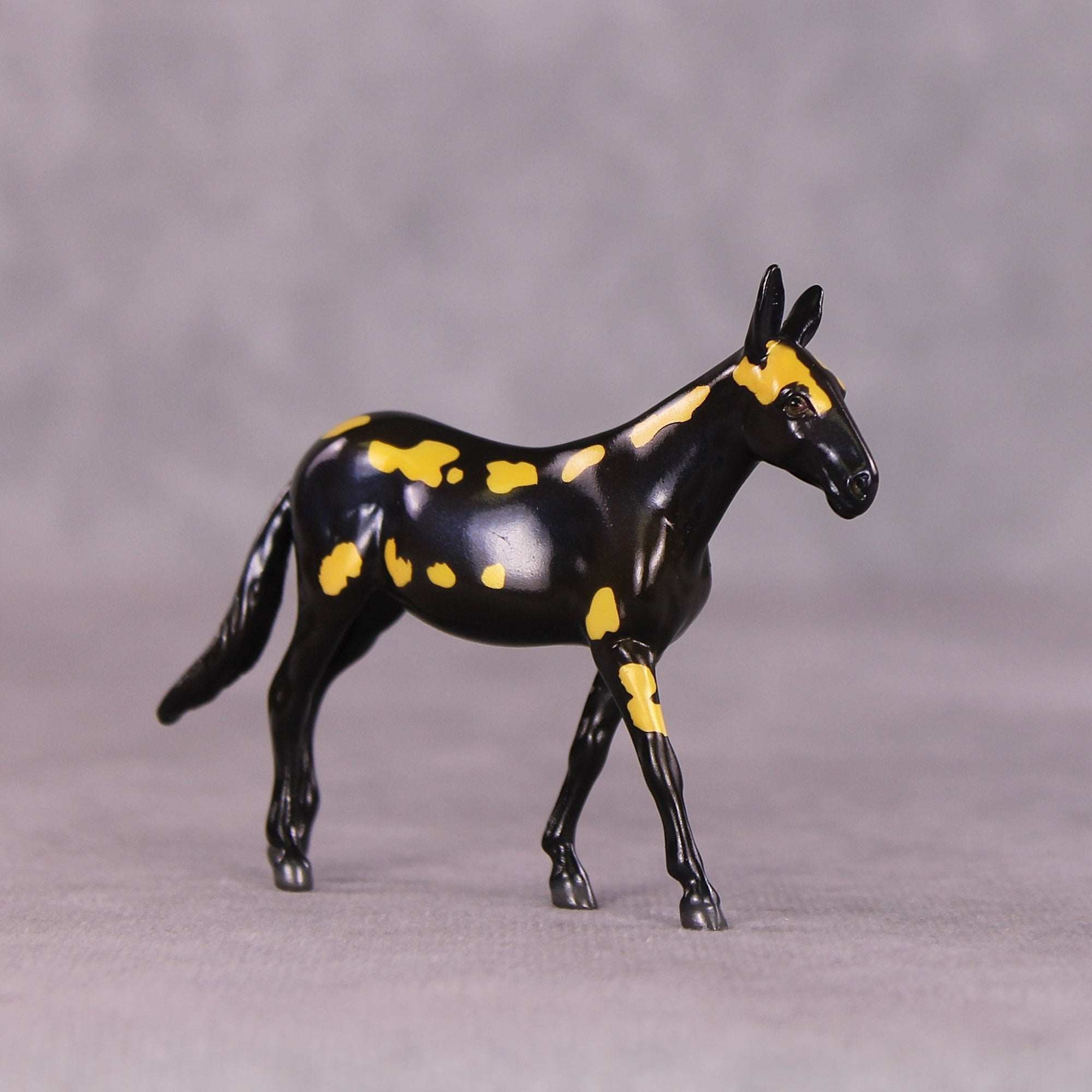 "Samandarin" LE-3 Mule Chip by Jess Hamill - Menagerie Series