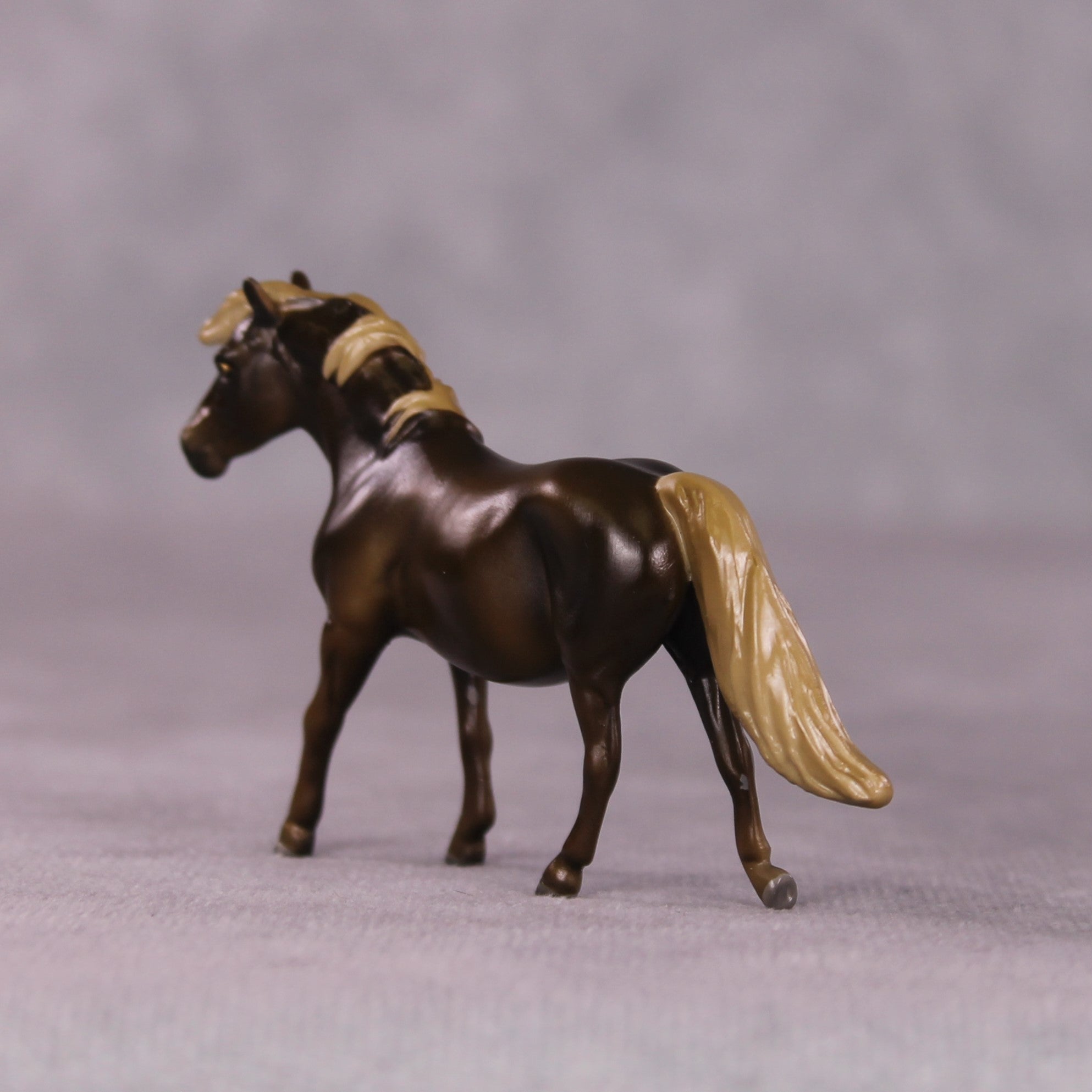 "Kori" OOAK Pony Chip by Angela Marleau SHCF25