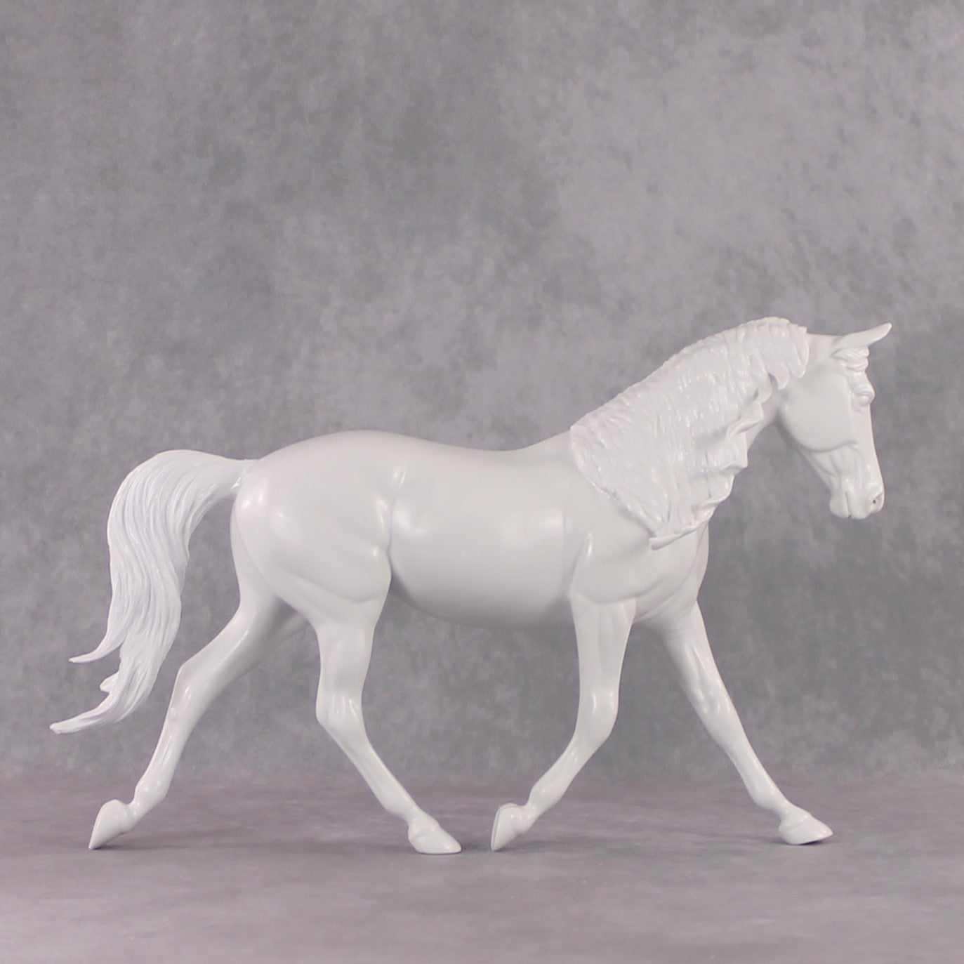 DAH25 Stone Palouse Custom Tucked Head, Long Mane and Tail - February Release PM1567