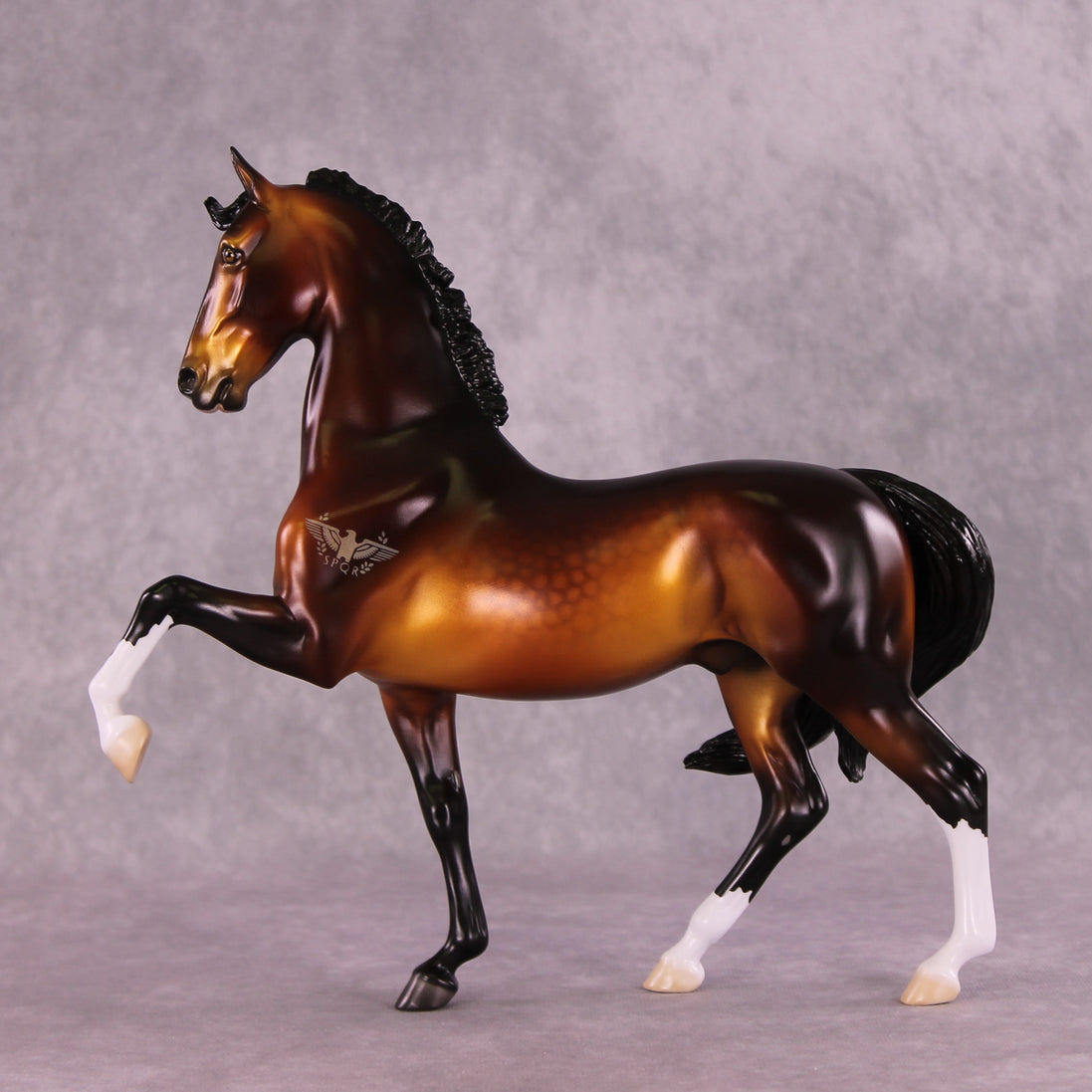 Antony LE-15 FCM Saddlebred by Ellen Robbins CL25