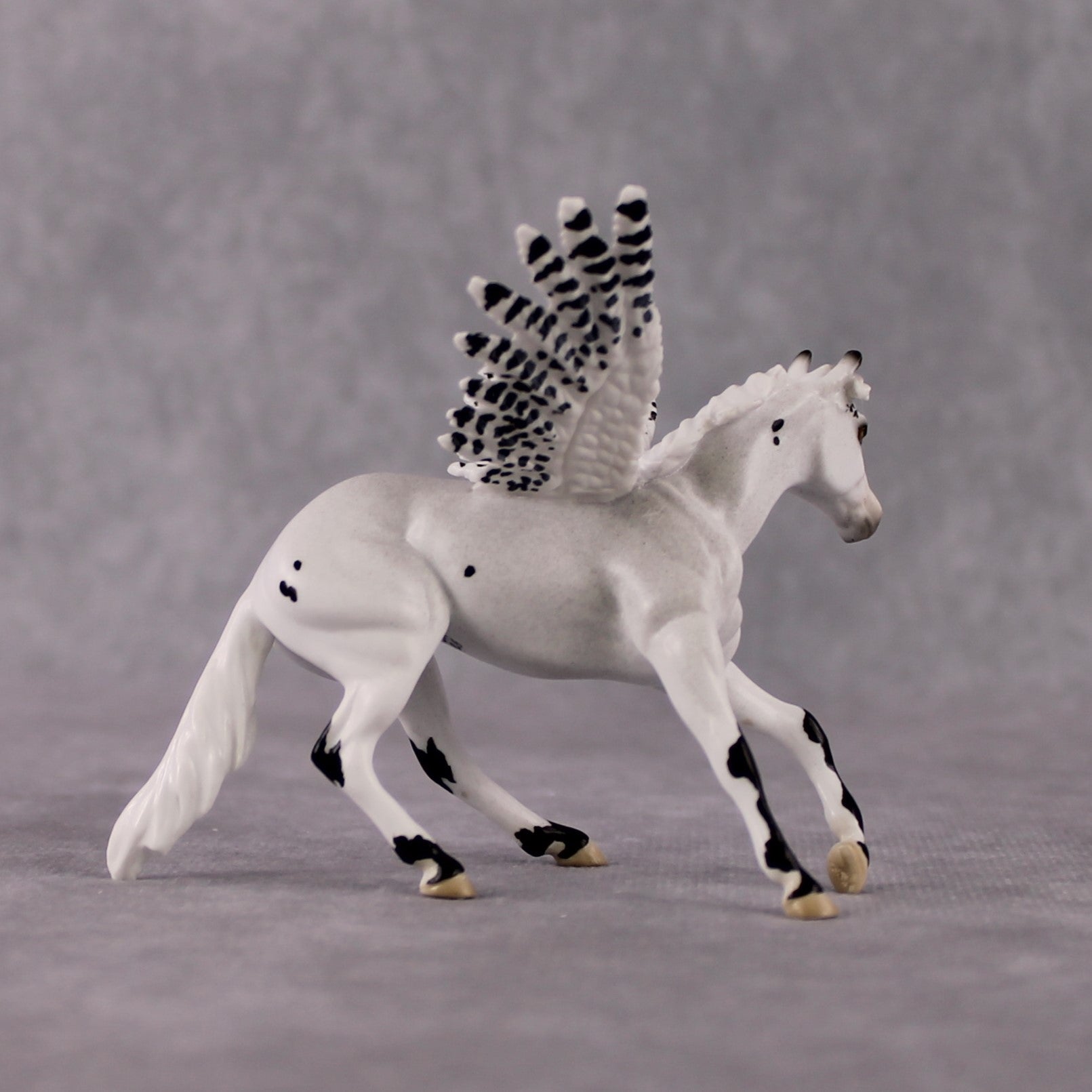 &quot;Scandiacus&quot; Secret Surprise Chip Drop: Superb Owl Sunday OOAK Deco Custom Cutter Chip By Jess Hamill