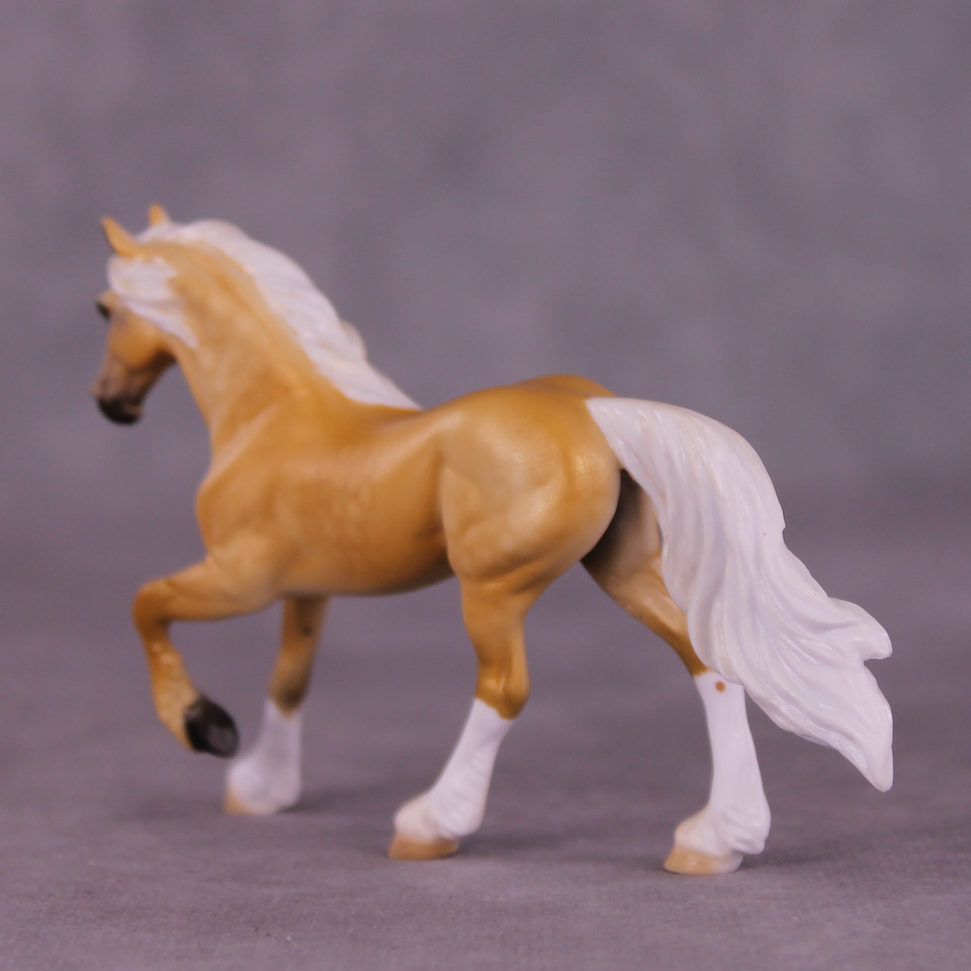 Ray of Sunshine OOAK Friesian Chip by Dawn Quick LHS25