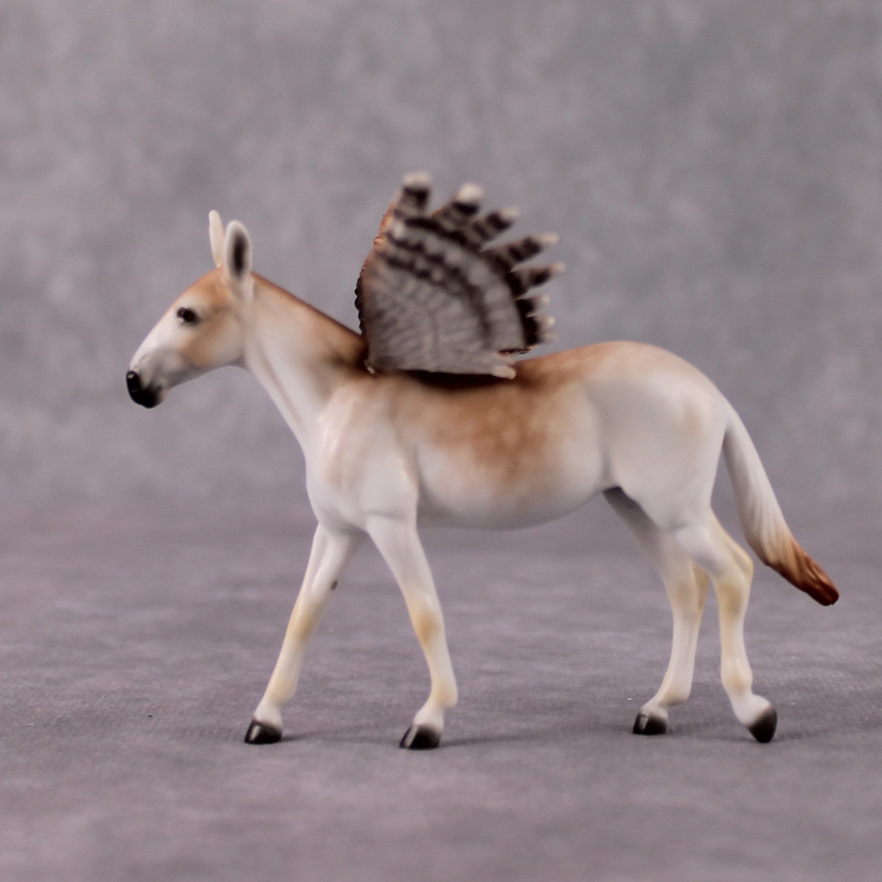 "Wail" Secret Surprise Chip Drop: Superb Owl Sunday OOAK Custom Deco Mule By Ellen Robbins