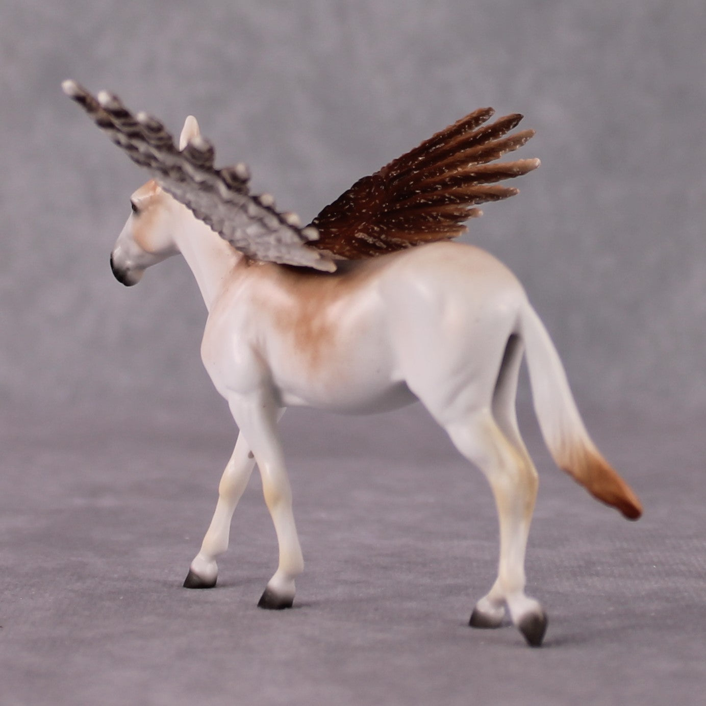 "Wail" Secret Surprise Chip Drop: Superb Owl Sunday OOAK Custom Deco Mule By Ellen Robbins