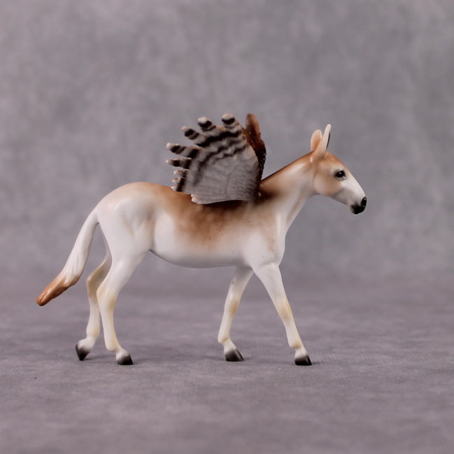 "Wail" Secret Surprise Chip Drop: Superb Owl Sunday OOAK Custom Deco Mule By Ellen Robbins