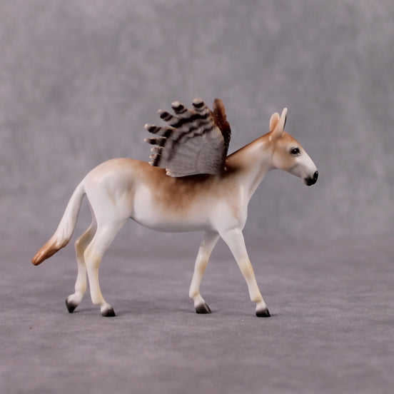 "Wail" Secret Surprise Chip Drop: Superb Owl Sunday OOAK Custom Deco Mule By Ellen Robbins