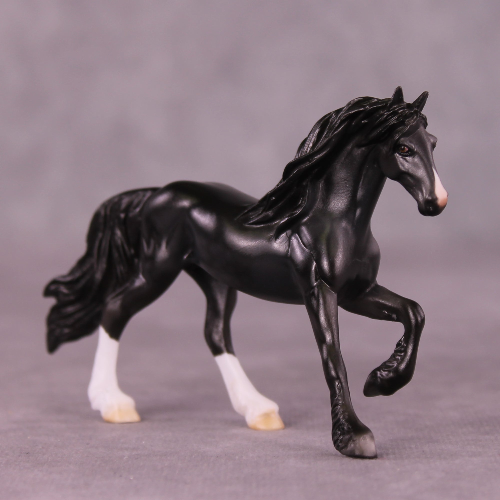 Slate OOAK Friesian Chip by Dawn Quick LHS25