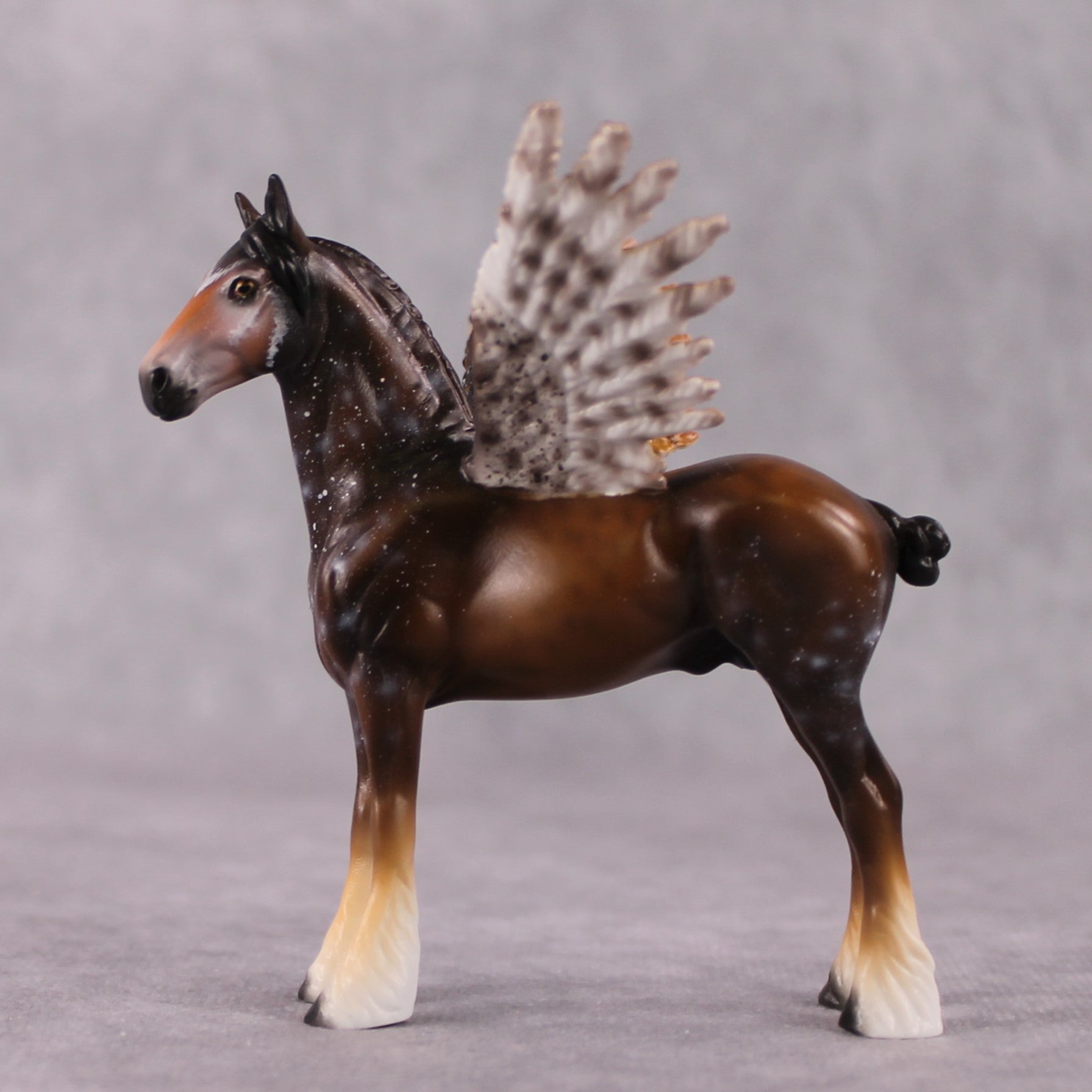 "Distinguished" Secret Surprise Chip Drop: Superb Owl Sunday OOAK Deco Custom Draft Chip By Ellen Robbins