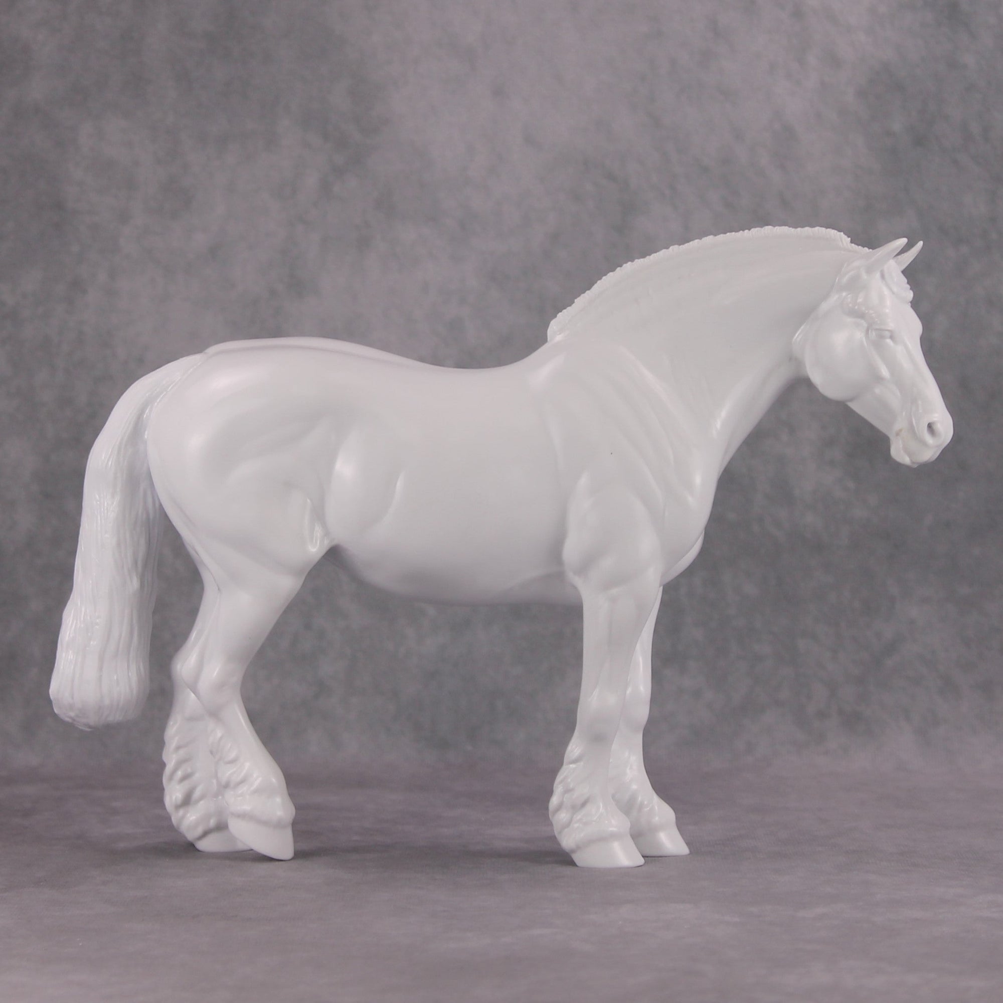 DAH25 Stone Heavy Draft Mare with Short Mane & Long Tail - February DAH Release PM028