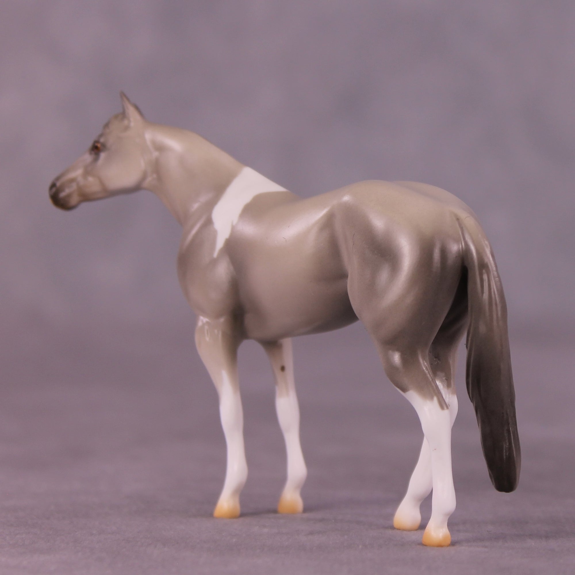 Angelio OOAK Stock Chip by Erin Corbett EQ25