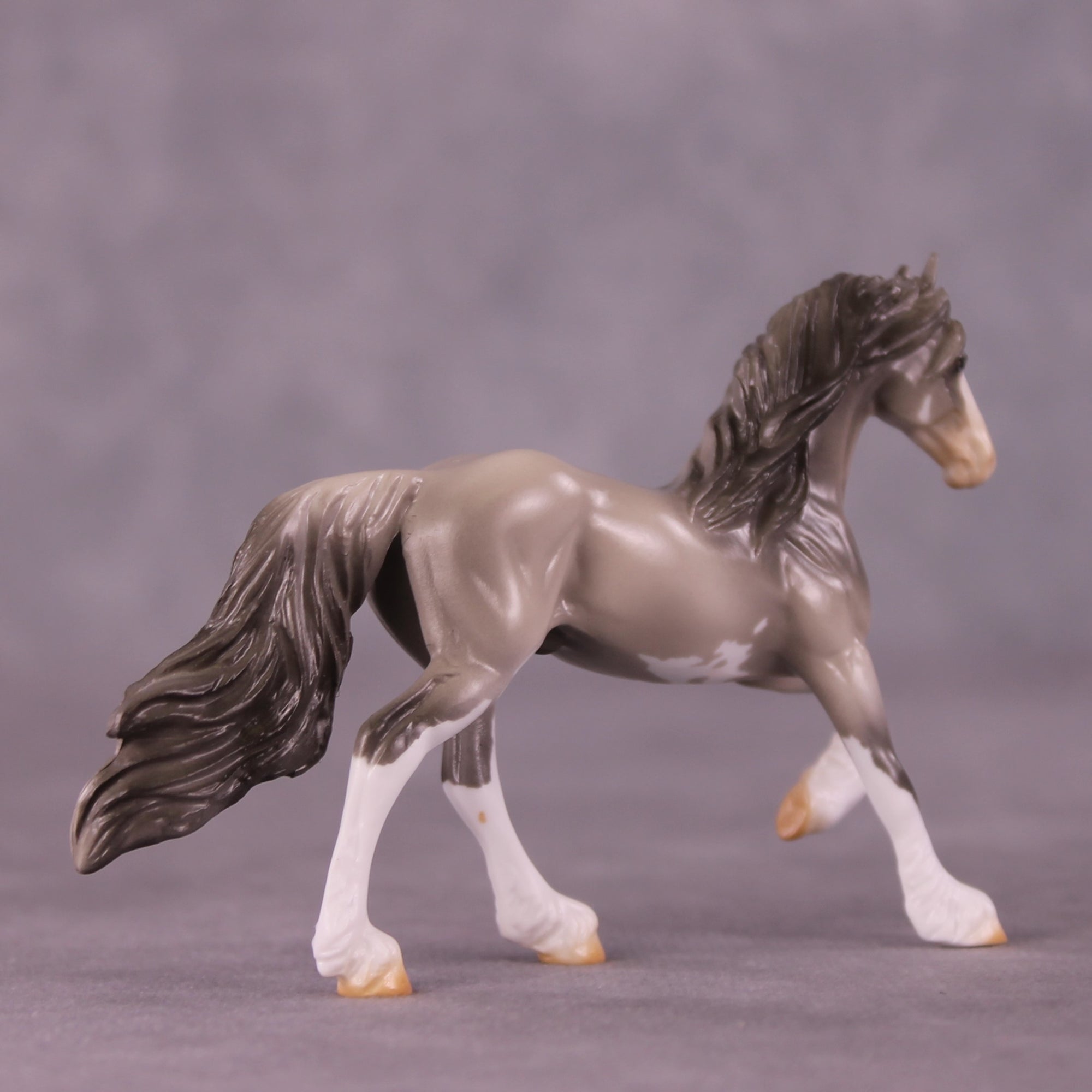 Legacy OOAK Friesian Chip by Erin Corbett EQ25