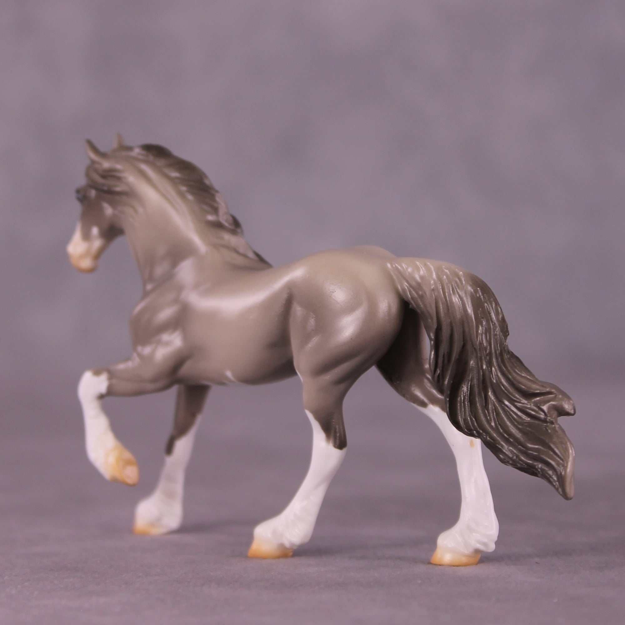 Legacy OOAK Friesian Chip by Erin Corbett EQ25