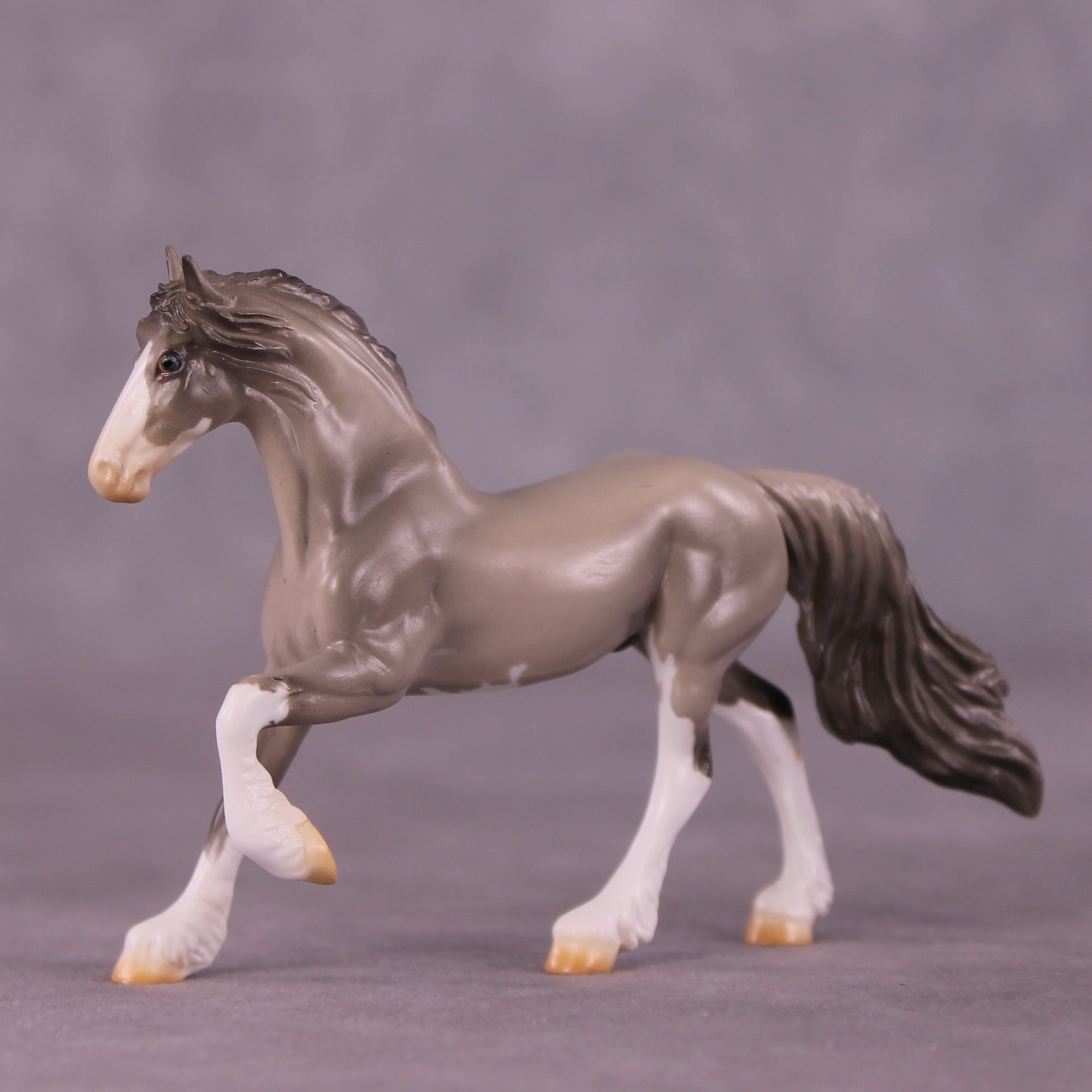 Legacy OOAK Friesian Chip by Erin Corbett EQ25