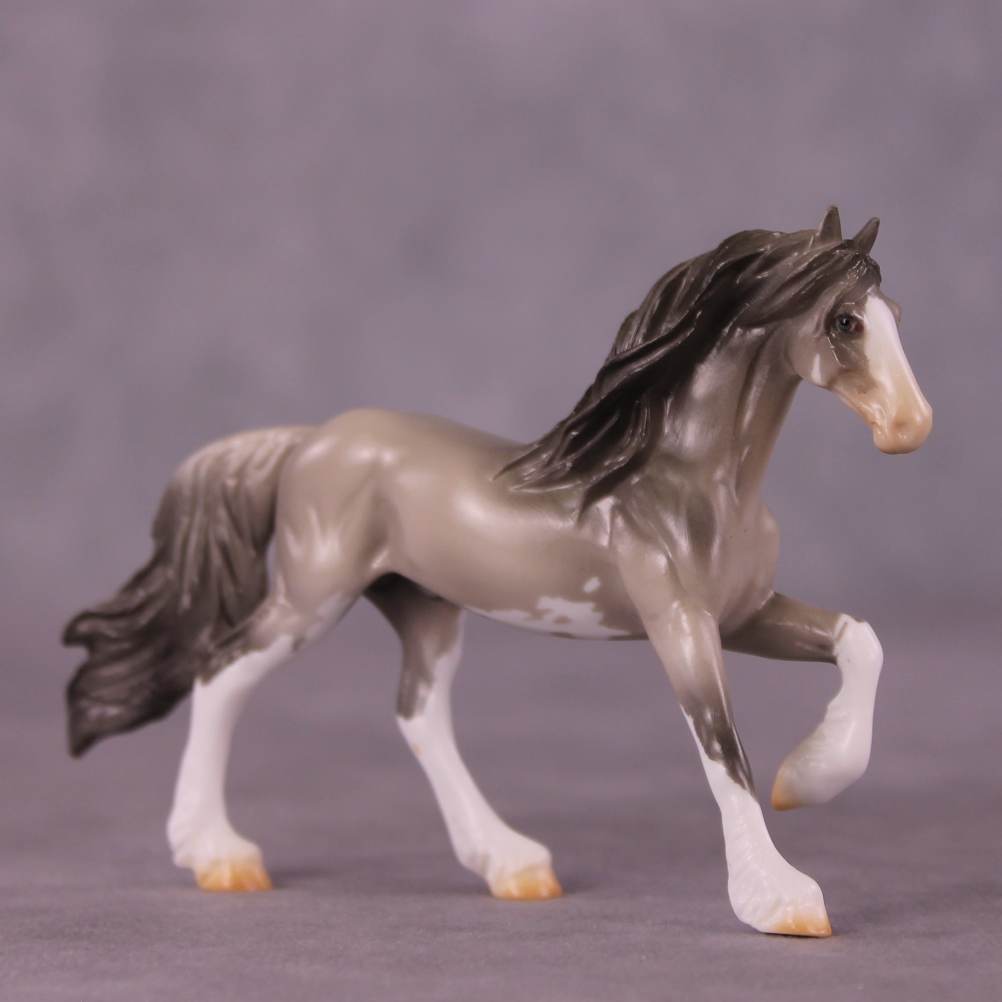 Legacy OOAK Friesian Chip by Erin Corbett EQ25