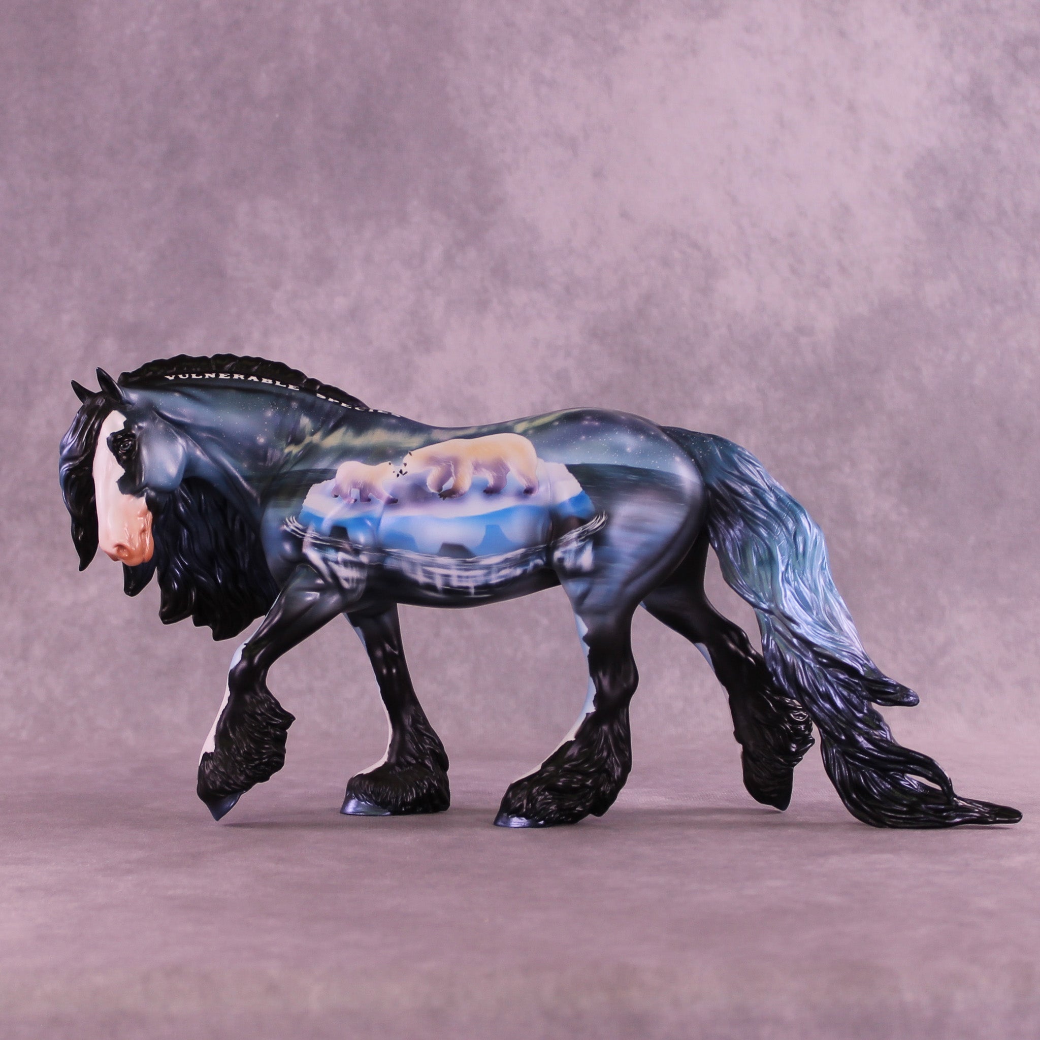 Polar Bear LE-9 Irish Cob by Enrique Duarte ES26