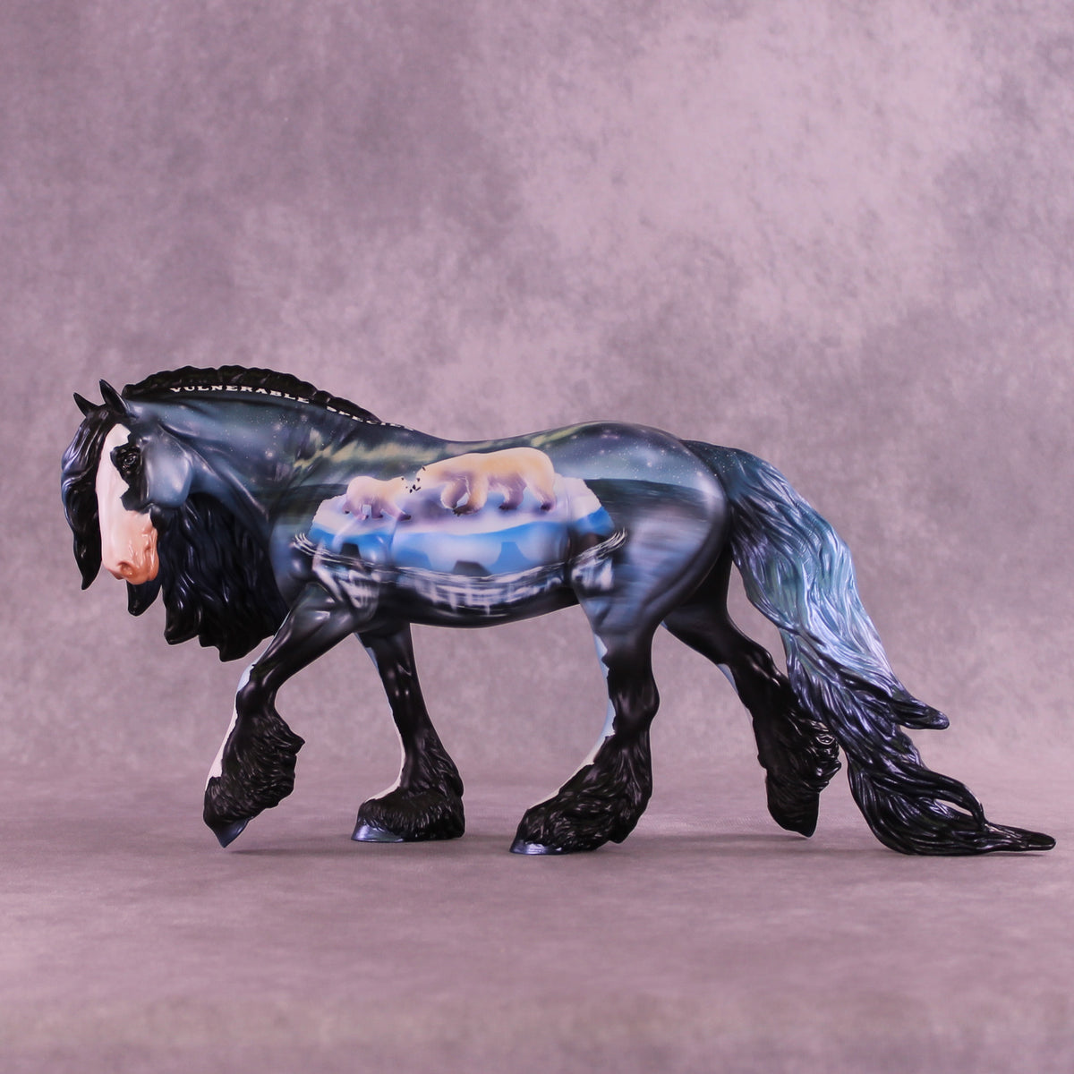 Polar Bear LE-9 Irish Cob by Enrique Duarte ES26