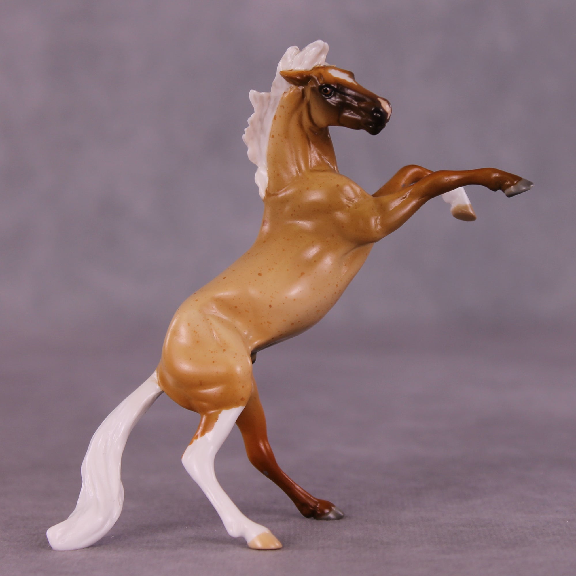 Howard OOAK Rearing Chip by Anna Rieck LHS25