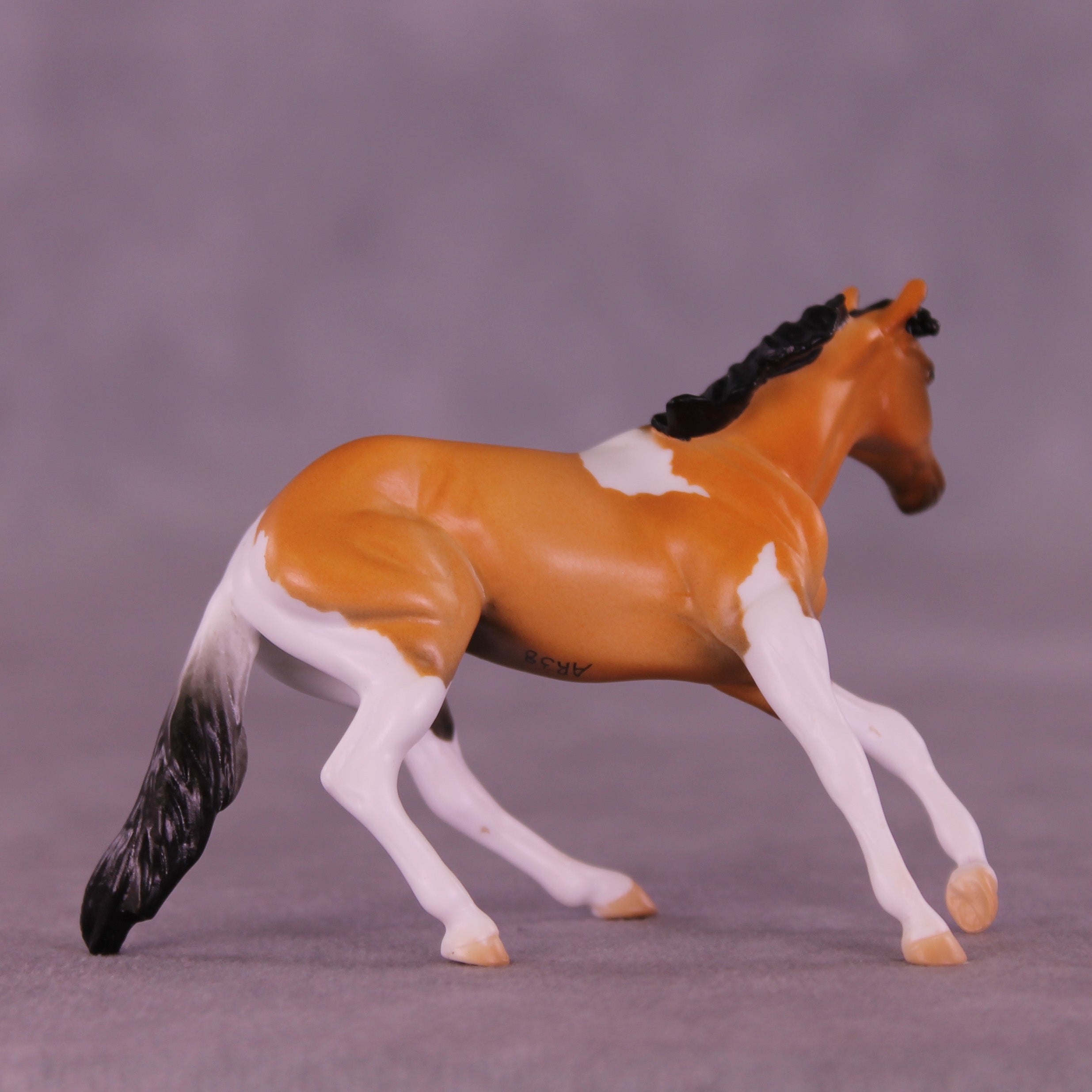 Flash LE-5 Chip Cutting Horse by Anna Rieck February $99 Chips
