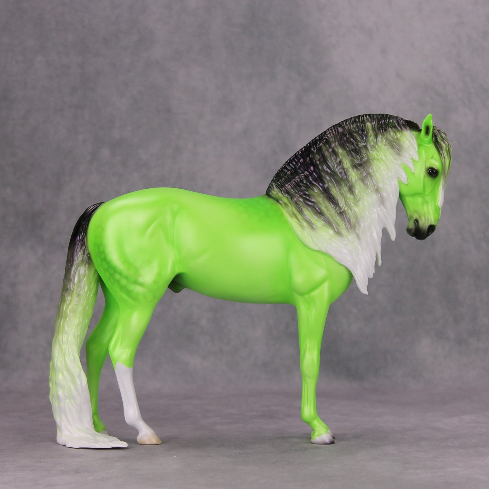 Elphabio OOAK Dappled Lime Fluorescent Green Andalusian By Ellen Robbins MM24 MHP Auction