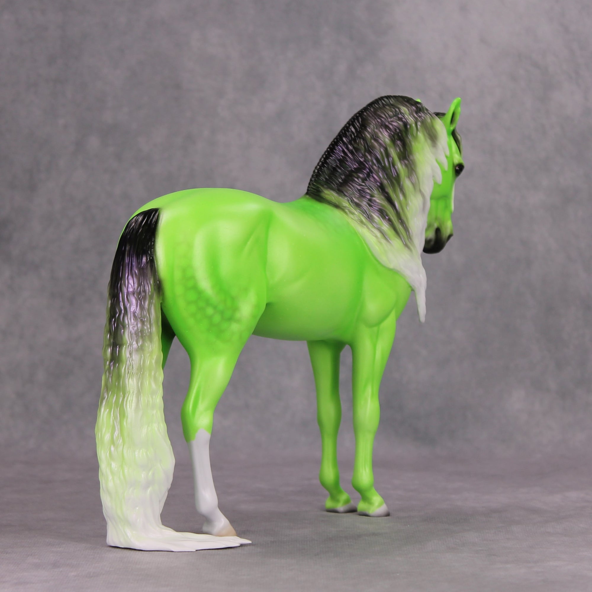 Elphabio OOAK Dappled Lime Fluorescent Green Andalusian By Ellen Robbins MM24 MHP Auction