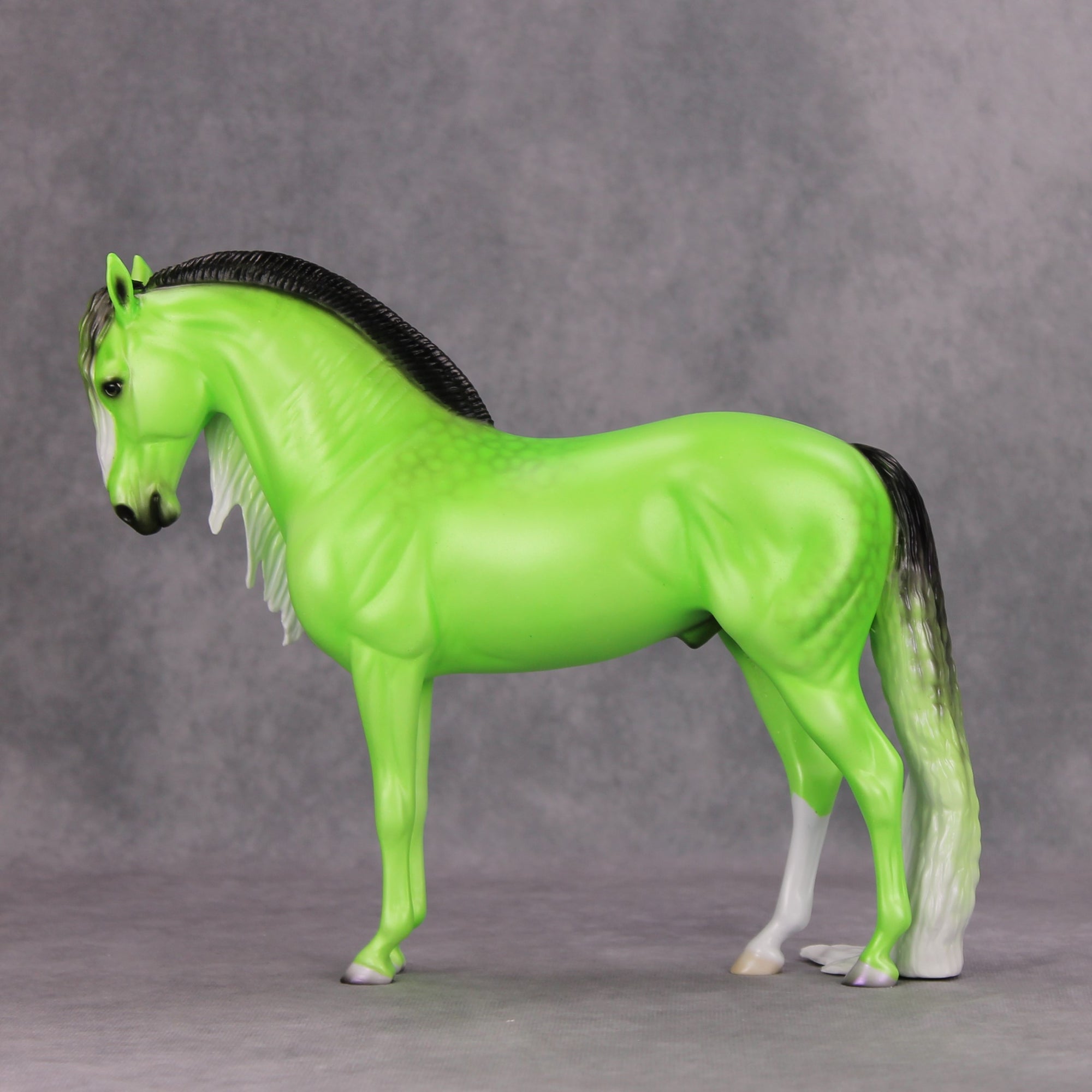 Elphabio OOAK Dappled Lime Fluorescent Green Andalusian By Ellen Robbins MM24 MHP Auction