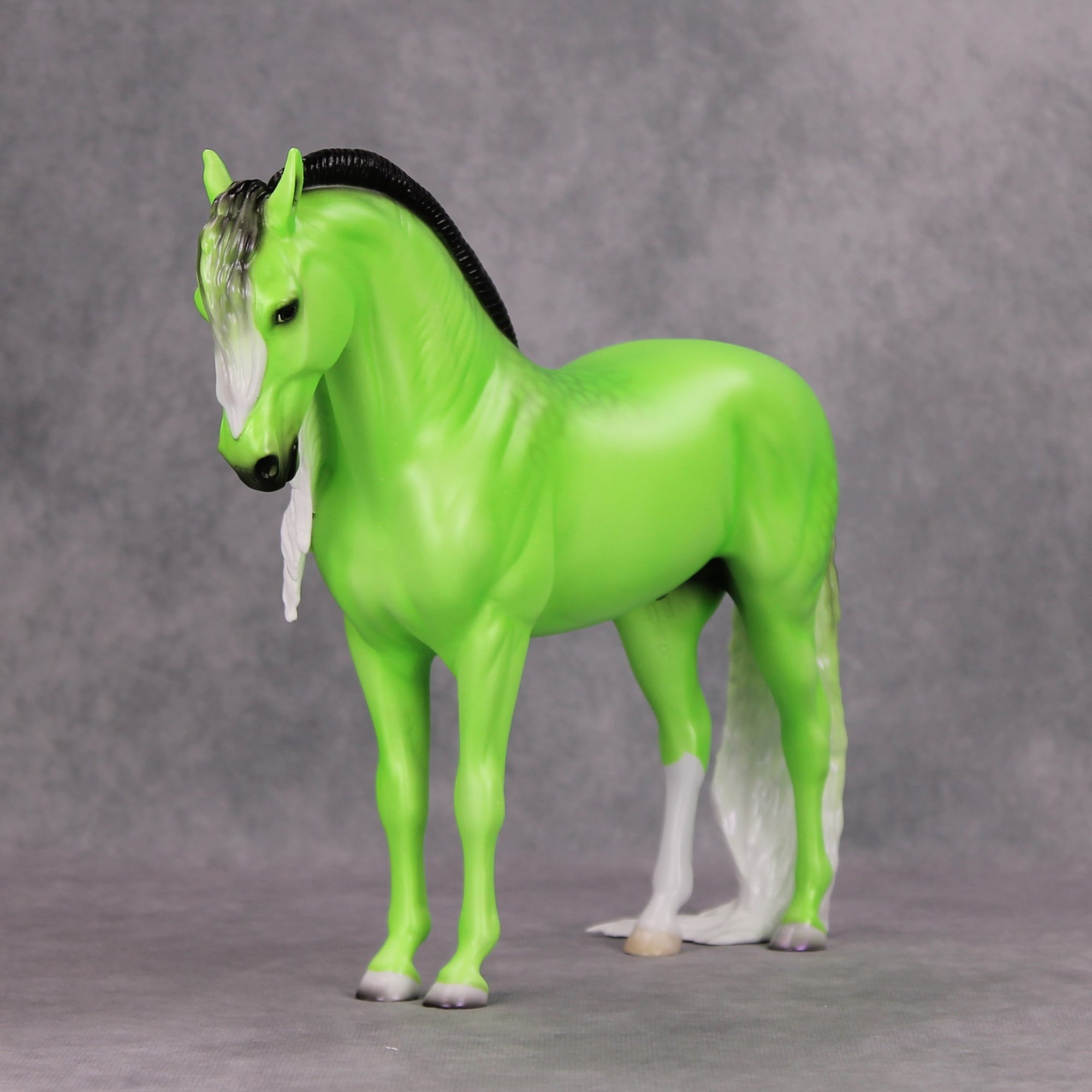 Elphabio OOAK Dappled Lime Fluorescent Green Andalusian By Ellen Robbins MM24 MHP Auction