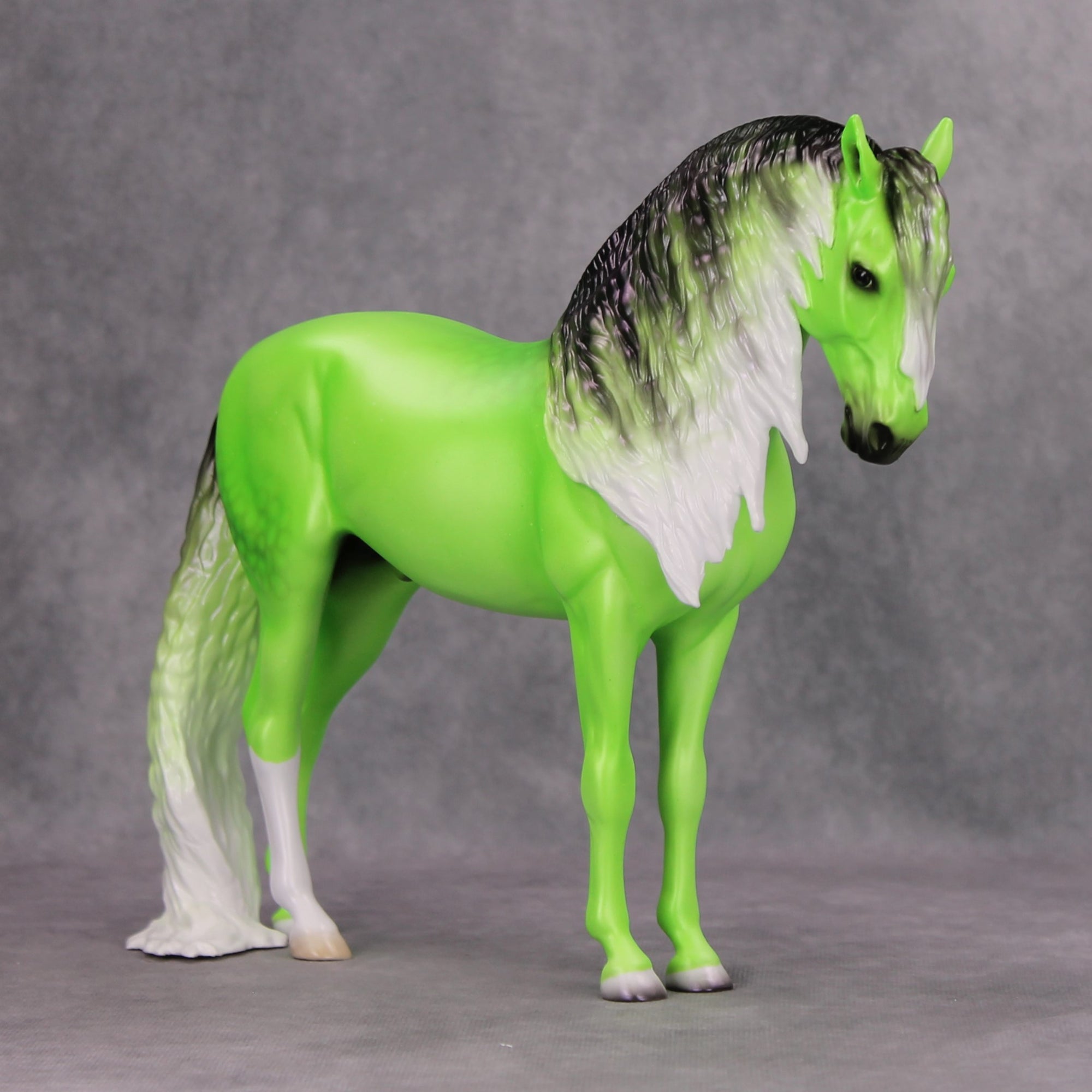 Elphabio OOAK Dappled Lime Fluorescent Green Andalusian By Ellen Robbins MM24 MHP Auction