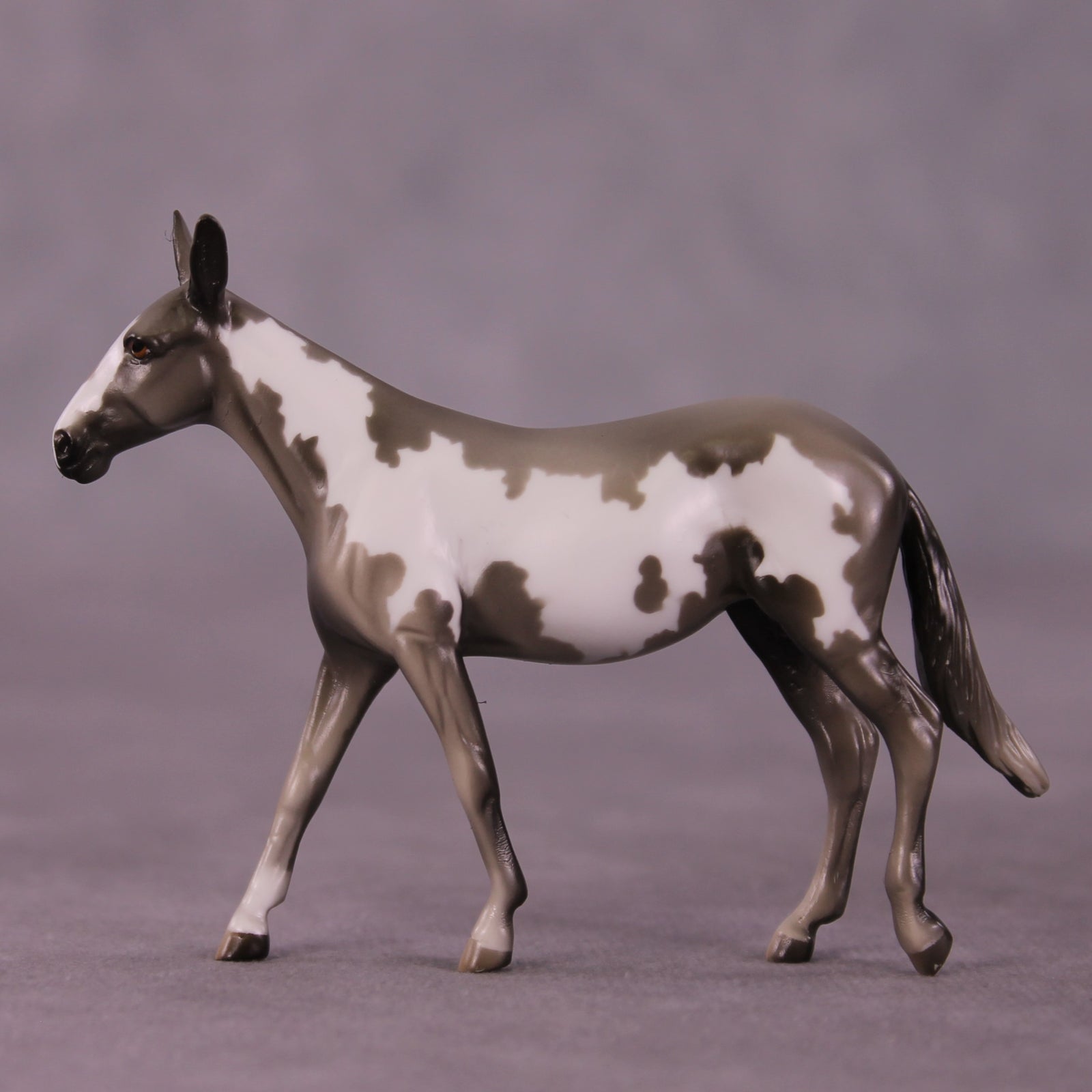 Earl Grey OOAK Mule Chip by Kike Duarte EQ25
