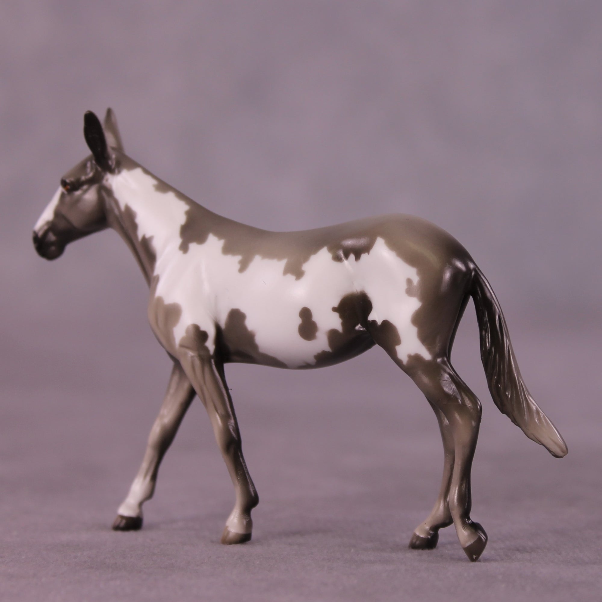Earl Grey OOAK Mule Chip by Kike Duarte EQ25