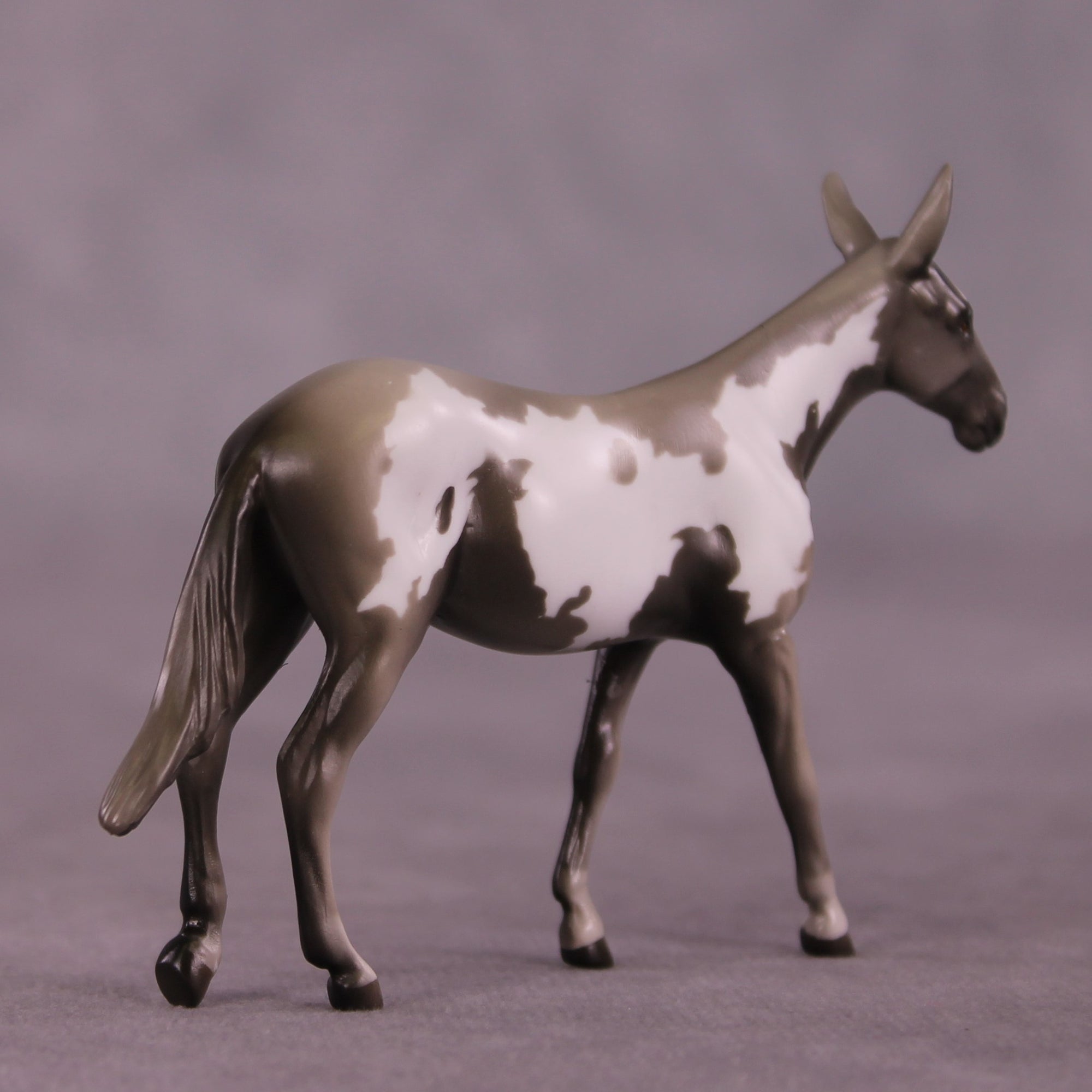 Earl Grey OOAK Mule Chip by Kike Duarte EQ25