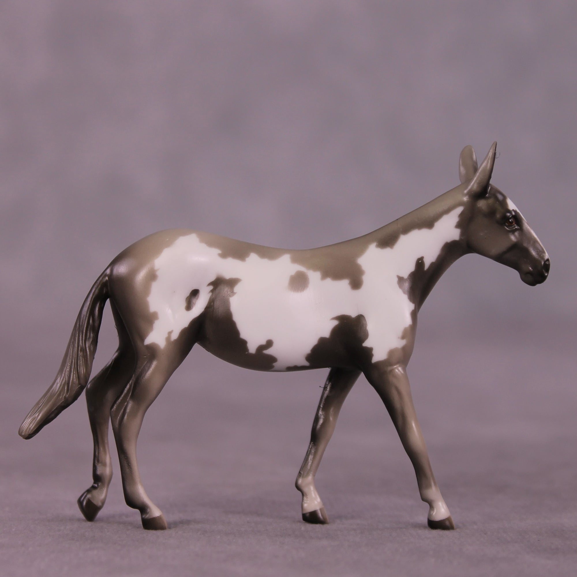 Earl Grey OOAK Mule Chip by Kike Duarte EQ25